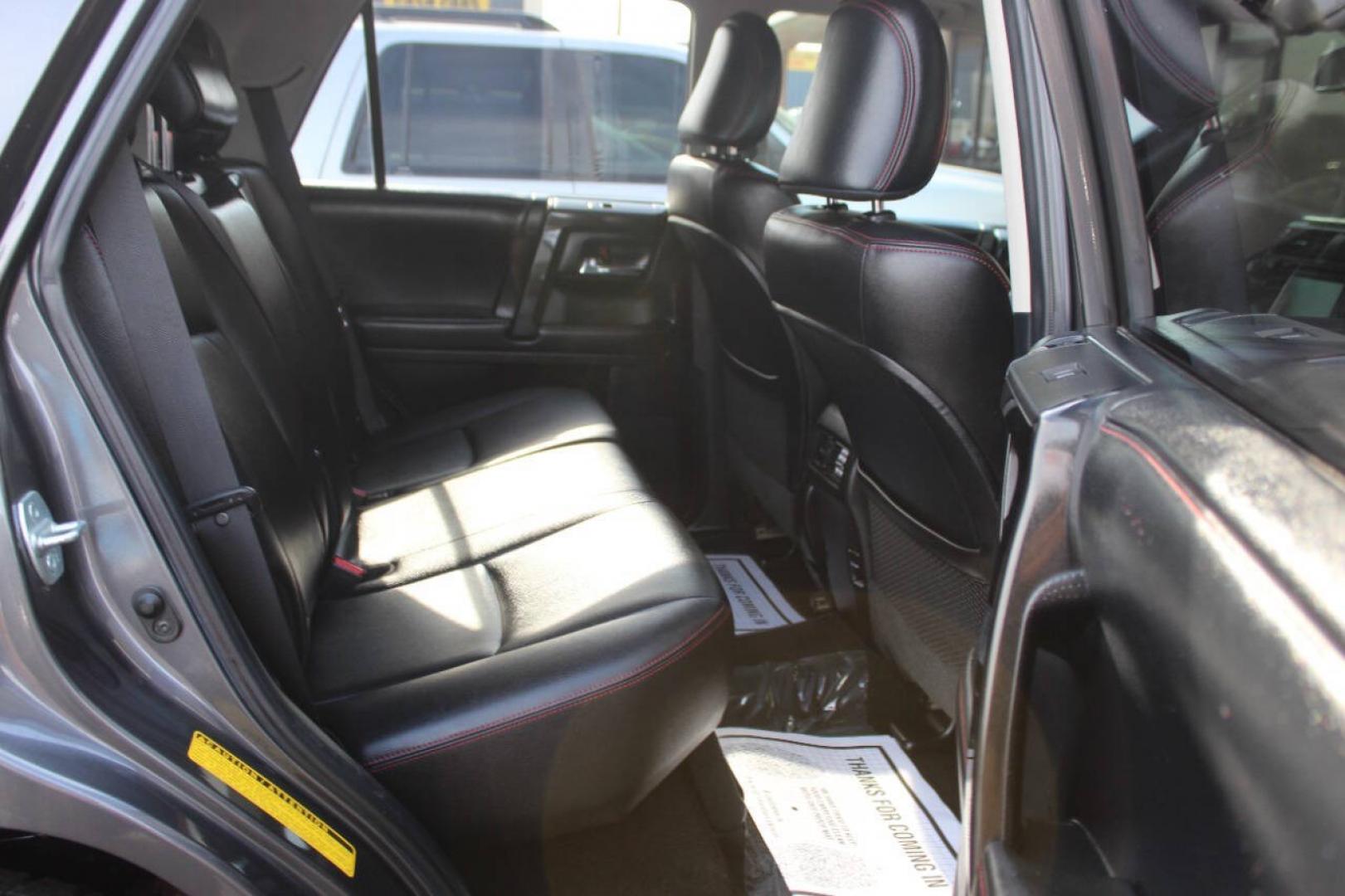 2014 Gray Toyota 4Runner SR5 4WD (JTEBU5JR4E5) with an 4.0L V6 270hp 278ft. lbs. 4.0L V6 engine, Automatic 5-Speed transmission, located at 4301 NW 39th , Oklahoma City, OK, 73112, (405) 949-5600, 35.512135, -97.598671 - Hablamos espanol. SPEND SMART --- BUY FROM SUPER SPORTS. ALL PRICES, DOWN PAYMENTS, PAYMENTS, AND FINANCE TERMS ARE NEGOTIABLE AT THE TIME OF APPROVAL. WE WILL WORK WITH YOU TO FIT YOUR BUDGET. WE WILL EVEN LOWER AND ADJUST THE NUMBERS TO HELP MAKE THE VE HICLE MORE AFFORDABLE FOR YOU.- Photo#10