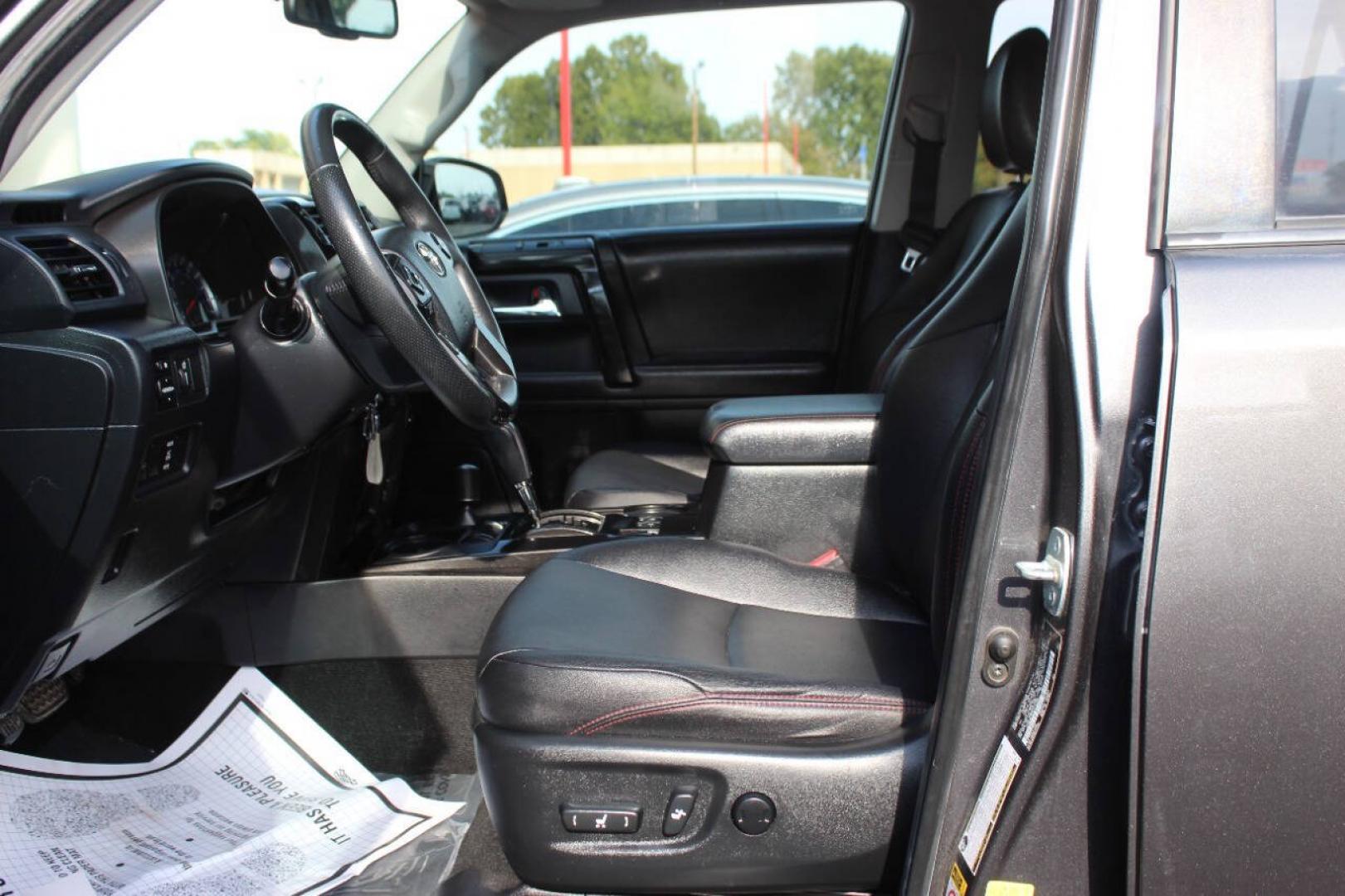 2014 Gray Toyota 4Runner SR5 4WD (JTEBU5JR4E5) with an 4.0L V6 270hp 278ft. lbs. 4.0L V6 engine, Automatic 5-Speed transmission, located at 4301 NW 39th , Oklahoma City, OK, 73112, (405) 949-5600, 35.512135, -97.598671 - Hablamos espanol. SPEND SMART --- BUY FROM SUPER SPORTS. ALL PRICES, DOWN PAYMENTS, PAYMENTS, AND FINANCE TERMS ARE NEGOTIABLE AT THE TIME OF APPROVAL. WE WILL WORK WITH YOU TO FIT YOUR BUDGET. WE WILL EVEN LOWER AND ADJUST THE NUMBERS TO HELP MAKE THE VE HICLE MORE AFFORDABLE FOR YOU.- Photo#17