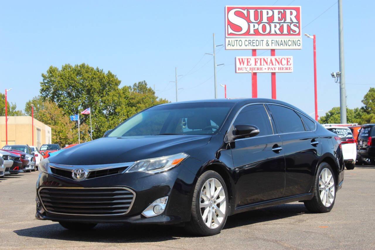 2013 Black Toyota Avalon XLE (4T1BK1EBXDU) with an 3.5L V6 268hp 248ft. lbs. 3.5L V6 engine, Automatic 6-Speed transmission, located at 4301 NW 39th , Oklahoma City, OK, 73112, (405) 949-5600, 35.512135, -97.598671 - Hablamos espanol. SPEND SMART --- BUY FROM SUPER SPORTS. ALL PRICES, DOWN PAYMENTS, PAYMENTS, AND FINANCE TERMS ARE NEGOTIABLE AT THE TIME OF APPROVAL. WE WILL WORK WITH YOU TO FIT YOUR BUDGET. WE WILL EVEN LOWER AND ADJUST THE NUMBERS TO HELP MAKE THE VE HICLE MORE AFFORDABLE FOR YOU.- Photo#5