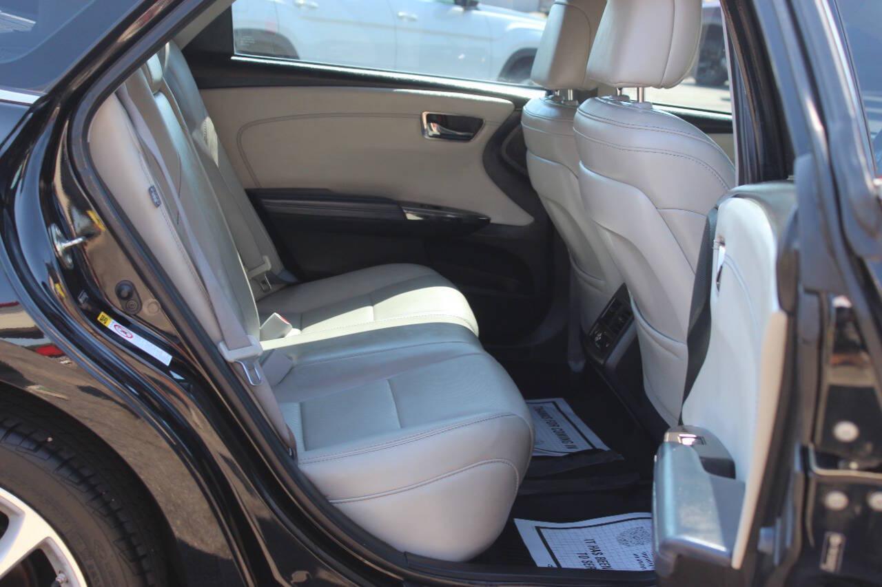 2013 Black Toyota Avalon XLE (4T1BK1EBXDU) with an 3.5L V6 268hp 248ft. lbs. 3.5L V6 engine, Automatic 6-Speed transmission, located at 4301 NW 39th , Oklahoma City, OK, 73112, (405) 949-5600, 35.512135, -97.598671 - Hablamos espanol. SPEND SMART --- BUY FROM SUPER SPORTS. ALL PRICES, DOWN PAYMENTS, PAYMENTS, AND FINANCE TERMS ARE NEGOTIABLE AT THE TIME OF APPROVAL. WE WILL WORK WITH YOU TO FIT YOUR BUDGET. WE WILL EVEN LOWER AND ADJUST THE NUMBERS TO HELP MAKE THE VE HICLE MORE AFFORDABLE FOR YOU.- Photo#9