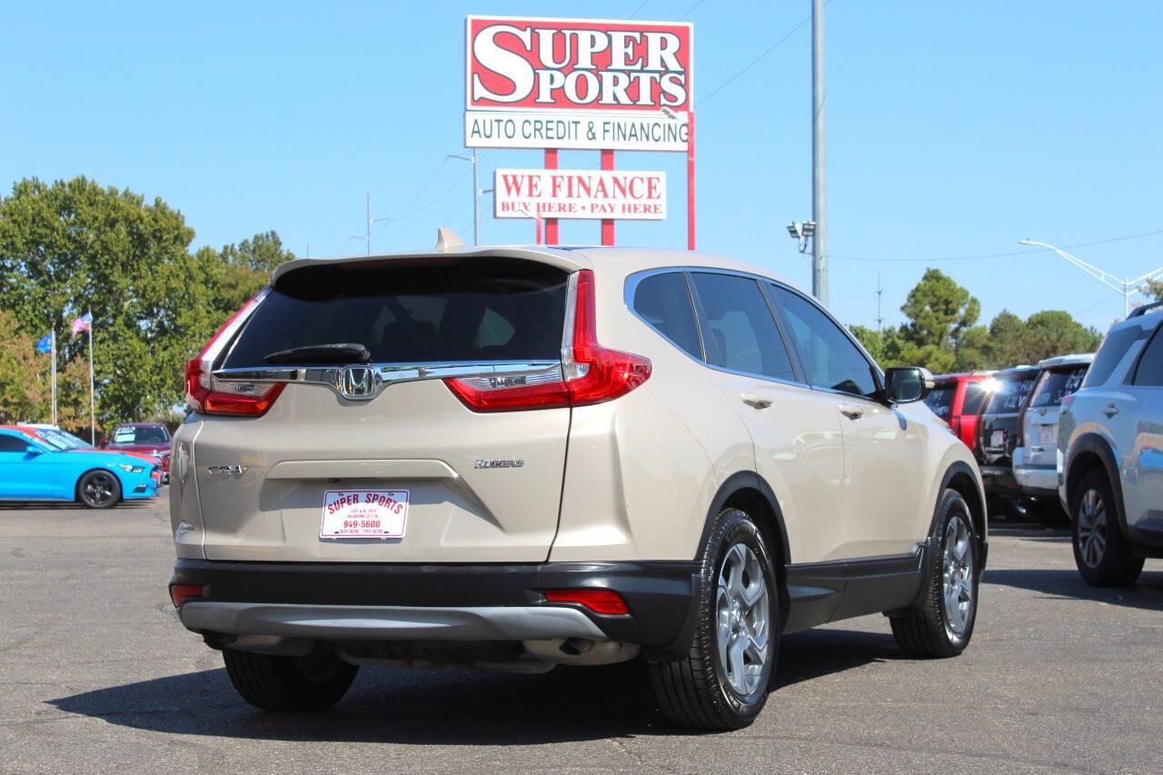 2018 Tan Honda CR-V EX-L 2WD w/ Navigation (2HKRW1H84JH) with an 1.5L Turbo I4 190hp 179ft. lbs. 1.5L I4 engine, CVT transmission, located at 4301 NW 39th , Oklahoma City, OK, 73112, (405) 949-5600, 35.512135, -97.598671 - Hablamos espanol. SPEND SMART --- BUY FROM SUPER SPORTS. ALL PRICES, DOWN PAYMENTS, PAYMENTS, AND FINANCE TERMS ARE NEGOTIABLE AT THE TIME OF APPROVAL. WE WILL WORK WITH YOU TO FIT YOUR BUDGET. WE WILL EVEN LOWER AND ADJUST THE NUMBERS TO HELP MAKE THE VE HICLE MORE AFFORDABLE FOR YOU.- Photo#3