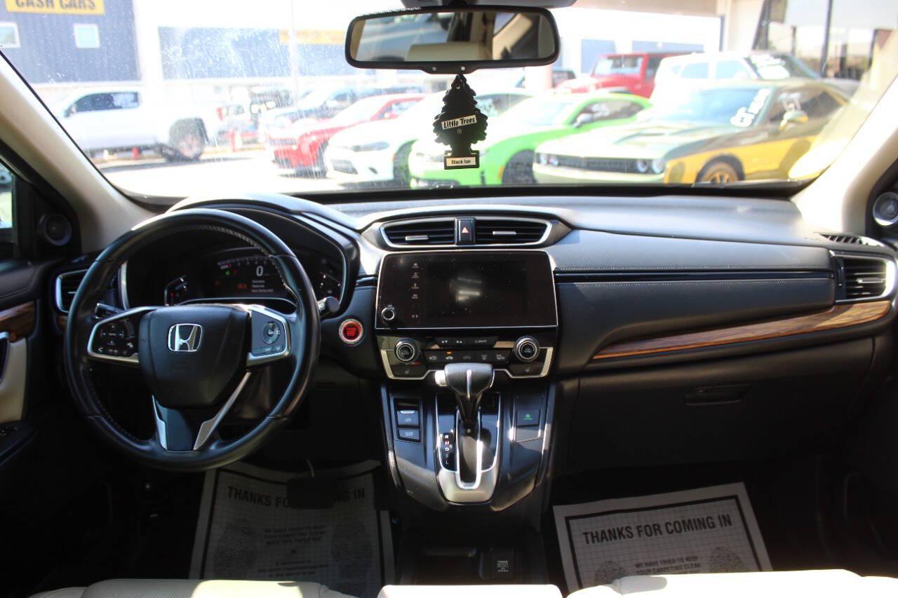 2018 Tan Honda CR-V EX-L 2WD w/ Navigation (2HKRW1H84JH) with an 1.5L Turbo I4 190hp 179ft. lbs. 1.5L I4 engine, CVT transmission, located at 4301 NW 39th , Oklahoma City, OK, 73112, (405) 949-5600, 35.512135, -97.598671 - Hablamos espanol. SPEND SMART --- BUY FROM SUPER SPORTS. ALL PRICES, DOWN PAYMENTS, PAYMENTS, AND FINANCE TERMS ARE NEGOTIABLE AT THE TIME OF APPROVAL. WE WILL WORK WITH YOU TO FIT YOUR BUDGET. WE WILL EVEN LOWER AND ADJUST THE NUMBERS TO HELP MAKE THE VE HICLE MORE AFFORDABLE FOR YOU.- Photo#16