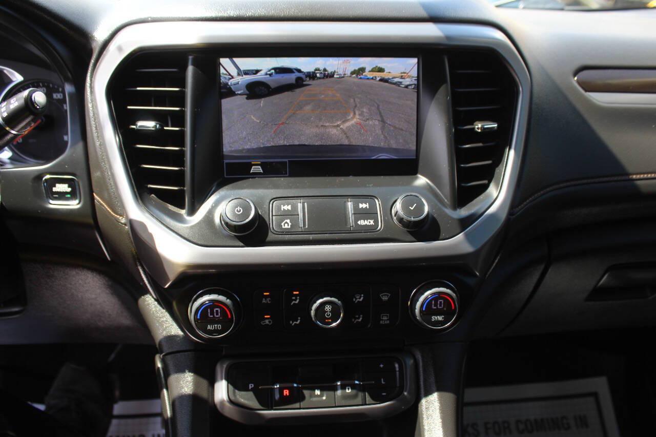 2022 Silver GMC Acadia SLE (1GKKNLLS6NZ) with an 3.6L V6 310hp 271ft. lbs. 3.6L V6 engine, Automatic 9-Speed transmission, located at 4301 NW 39th , Oklahoma City, OK, 73112, (405) 949-5600, 35.512135, -97.598671 - Hablamos espanol. SPEND SMART --- BUY FROM SUPER SPORTS. ALL PRICES, DOWN PAYMENTS, PAYMENTS, AND FINANCE TERMS ARE NEGOTIABLE AT THE TIME OF APPROVAL. WE WILL WORK WITH YOU TO FIT YOUR BUDGET. WE WILL EVEN LOWER AND ADJUST THE NUMBERS TO HELP MAKE THE VE HICLE MORE AFFORDABLE FOR YOU.- Photo#26