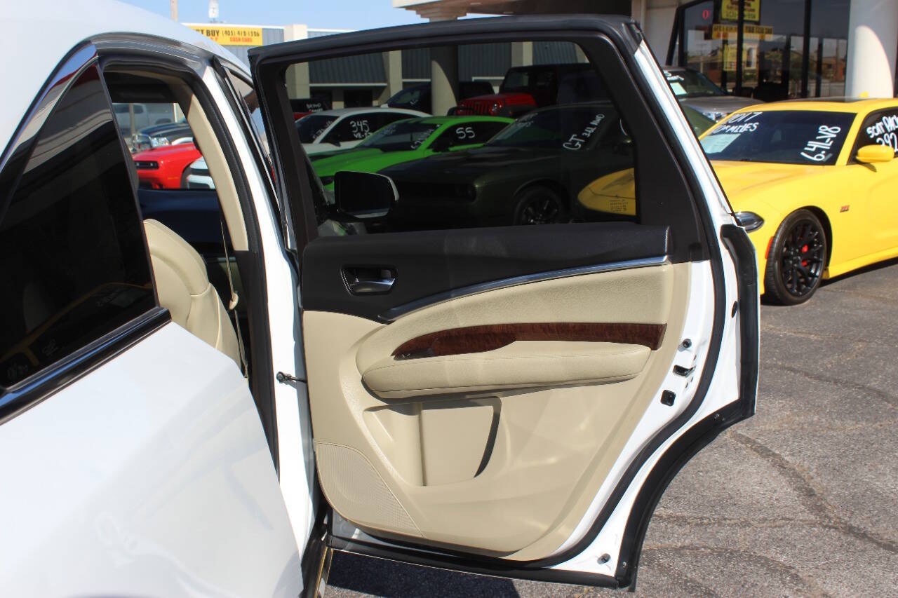 2020 White Acura MDX SH-AWD 9-Spd AT (5J8YD4H30LL) with an 3.5L V6 290hp 267ft. lbs. 3.5L V6 engine, Automatic 9-Speed transmission, located at 4301 NW 39th , Oklahoma City, OK, 73112, (405) 949-5600, 35.512135, -97.598671 - Hablamos espanol. SPEND SMART --- BUY FROM SUPER SPORTS. ALL PRICES, DOWN PAYMENTS, PAYMENTS, AND FINANCE TERMS ARE NEGOTIABLE AT THE TIME OF APPROVAL. WE WILL WORK WITH YOU TO FIT YOUR BUDGET. WE WILL EVEN LOWER AND ADJUST THE NUMBERS TO HELP MAKE THE VEHICLE MORE AFFORDABLE FOR YOU.- Photo#10