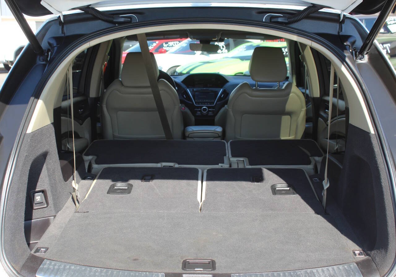 2020 White Acura MDX SH-AWD 9-Spd AT (5J8YD4H30LL) with an 3.5L V6 290hp 267ft. lbs. 3.5L V6 engine, Automatic 9-Speed transmission, located at 4301 NW 39th , Oklahoma City, OK, 73112, (405) 949-5600, 35.512135, -97.598671 - Hablamos espanol. SPEND SMART --- BUY FROM SUPER SPORTS. ALL PRICES, DOWN PAYMENTS, PAYMENTS, AND FINANCE TERMS ARE NEGOTIABLE AT THE TIME OF APPROVAL. WE WILL WORK WITH YOU TO FIT YOUR BUDGET. WE WILL EVEN LOWER AND ADJUST THE NUMBERS TO HELP MAKE THE VEHICLE MORE AFFORDABLE FOR YOU.- Photo#15