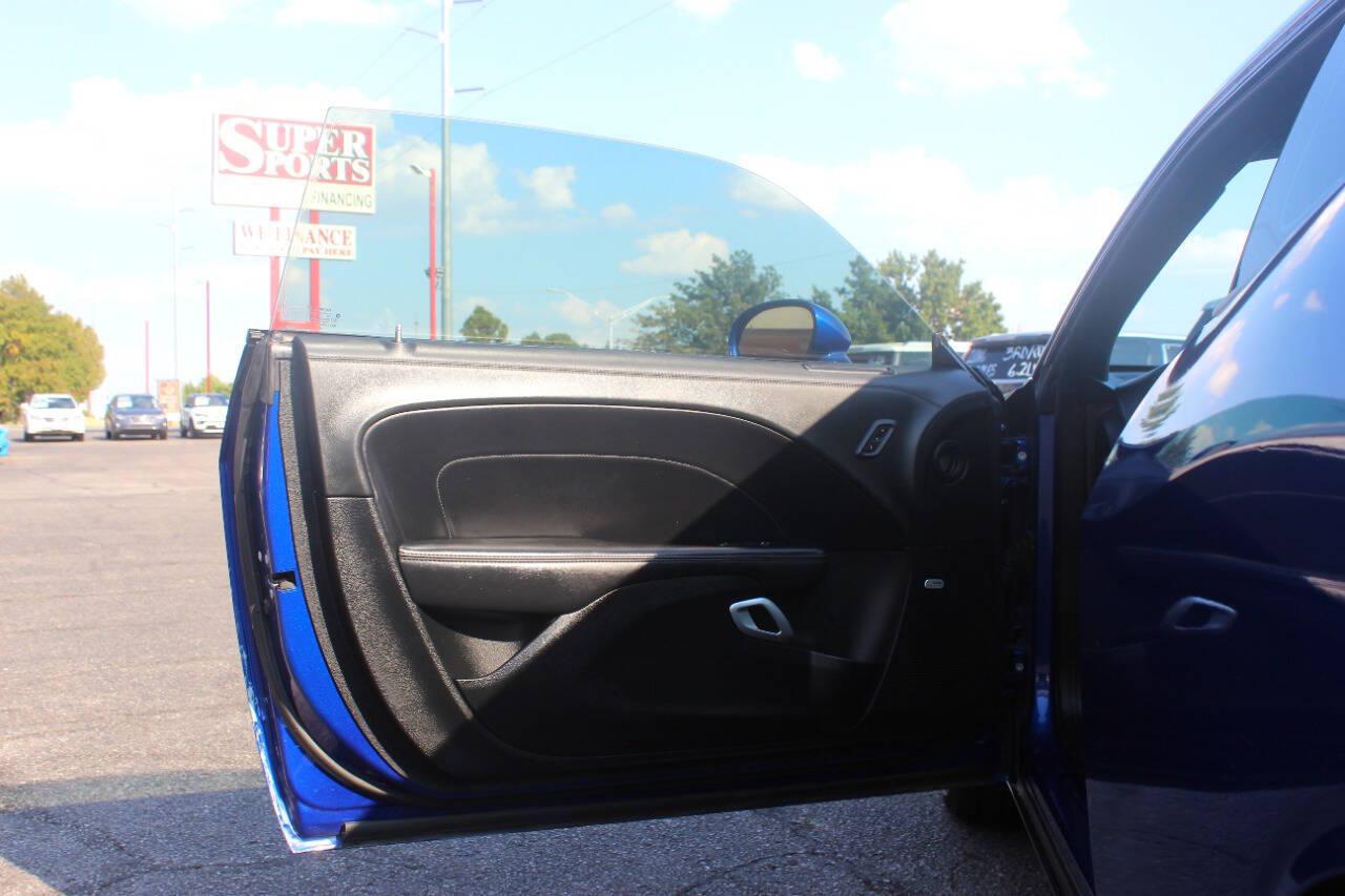 2022 Blue Dodge Challenger SXT (2C3CDZAG7NH) with an Pentastar 3.6L V6 303hp 268ft. lbs. 3.6L V6 engine, Automatic 8-Speed transmission, located at 4301 NW 39th , Oklahoma City, OK, 73112, (405) 949-5600, 35.512135, -97.598671 - Hablamos espanol. SPEND SMART --- BUY FROM SUPER SPORTS. ALL PRICES, DOWN PAYMENTS, PAYMENTS, AND FINANCE TERMS ARE NEGOTIABLE AT THE TIME OF APPROVAL. WE WILL WORK WITH YOU TO FIT YOUR BUDGET. WE WILL EVEN LOWER AND ADJUST THE NUMBERS TO HELP MAKE THE VE HICLE MORE AFFORDABLE FOR YOU.- Photo#8