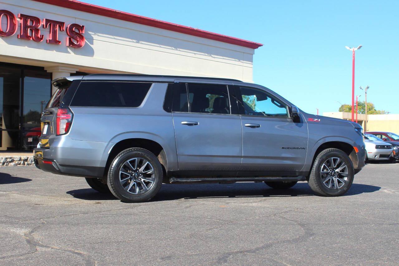 2021 Gray Chevrolet Suburban Z71 (1GNSKDKD5MR) with an EcoTec3 5.3L V8 355hp 383ft. lbs. 5.3L V8 engine, Automatic 10-Speed transmission, located at 4301 NW 39th , Oklahoma City, OK, 73112, (405) 949-5600, 35.512135, -97.598671 - Hablamos espanol. SPEND SMART --- BUY FROM SUPER SPORTS. ALL PRICES, DOWN PAYMENTS, PAYMENTS, AND FINANCE TERMS ARE NEGOTIABLE AT THE TIME OF APPROVAL. WE WILL WORK WITH YOU TO FIT YOUR BUDGET. WE WILL EVEN LOWER AND ADJUST THE NUMBERS TO HELP MAKE THE VEHICLE MORE AFFORDABLE FOR YOU.- Photo#2