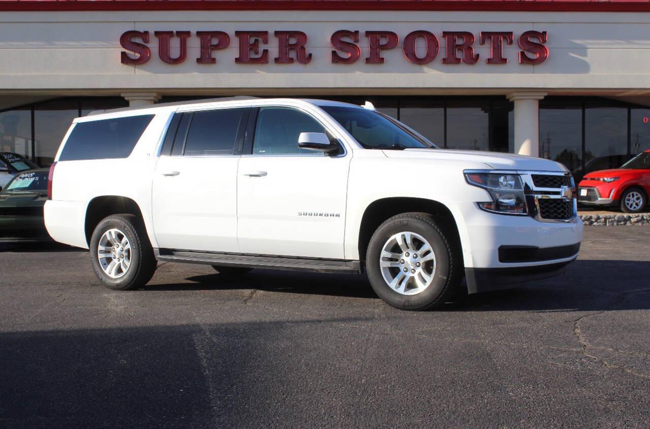 2019 White Chevrolet Suburban LT 2WD (1GNSCHKC0KR) with an EcoTec3 5.3L V8 355hp 383ft. lbs. 5.3L V8 engine, Automatic 6-Speed transmission, located at 4301 NW 39th , Oklahoma City, OK, 73112, (405) 949-5600, 35.512135, -97.598671 - Hablamos espanol. SPEND SMART --- BUY FROM SUPER SPORTS. ALL PRICES, DOWN PAYMENTS, PAYMENTS, AND FINANCE TERMS ARE NEGOTIABLE AT THE TIME OF APPROVAL. WE WILL WORK WITH YOU TO FIT YOUR BUDGET. WE WILL EVEN LOWER AND ADJUST THE NUMBERS TO HELP MAKE THE VEHICLE MORE AFFORDABLE FOR YOU.- Photo#0
