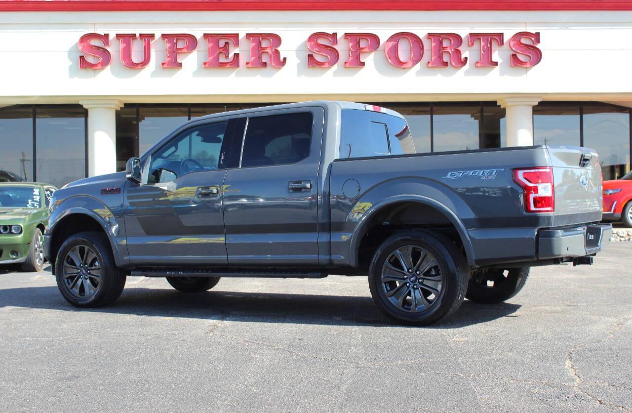 2018 Gray Ford F-150 XLT SuperCrew 5.5-ft. Bed 4WD (1FTEW1EGXJF) with an EcoBoost 3.5L Twin Turbo V6 375hp 470ft. lbs. 3.5L V6 engine, Automatic 10-Speed transmission, located at 4301 NW 39th , Oklahoma City, OK, 73112, (405) 949-5600, 35.512135, -97.598671 - Hablamos espanol. SPEND SMART --- BUY FROM SUPER SPORTS. ALL PRICES, DOWN PAYMENTS, PAYMENTS, AND FINANCE TERMS ARE NEGOTIABLE AT THE TIME OF APPROVAL. WE WILL WORK WITH YOU TO FIT YOUR BUDGET. WE WILL EVEN LOWER AND ADJUST THE NUMBERS TO HELP MAKE THE VEHICLE MORE AFFORDABLE FOR YOU.- Photo#4