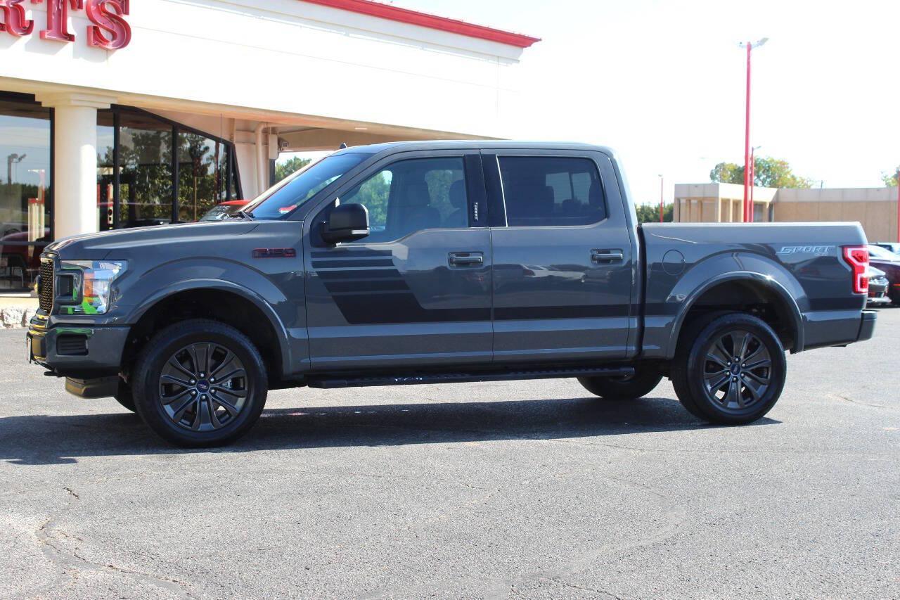2018 Gray Ford F-150 XLT SuperCrew 5.5-ft. Bed 4WD (1FTEW1EGXJF) with an EcoBoost 3.5L Twin Turbo V6 375hp 470ft. lbs. 3.5L V6 engine, Automatic 10-Speed transmission, located at 4301 NW 39th , Oklahoma City, OK, 73112, (405) 949-5600, 35.512135, -97.598671 - Hablamos espanol. SPEND SMART --- BUY FROM SUPER SPORTS. ALL PRICES, DOWN PAYMENTS, PAYMENTS, AND FINANCE TERMS ARE NEGOTIABLE AT THE TIME OF APPROVAL. WE WILL WORK WITH YOU TO FIT YOUR BUDGET. WE WILL EVEN LOWER AND ADJUST THE NUMBERS TO HELP MAKE THE VEHICLE MORE AFFORDABLE FOR YOU.- Photo#5