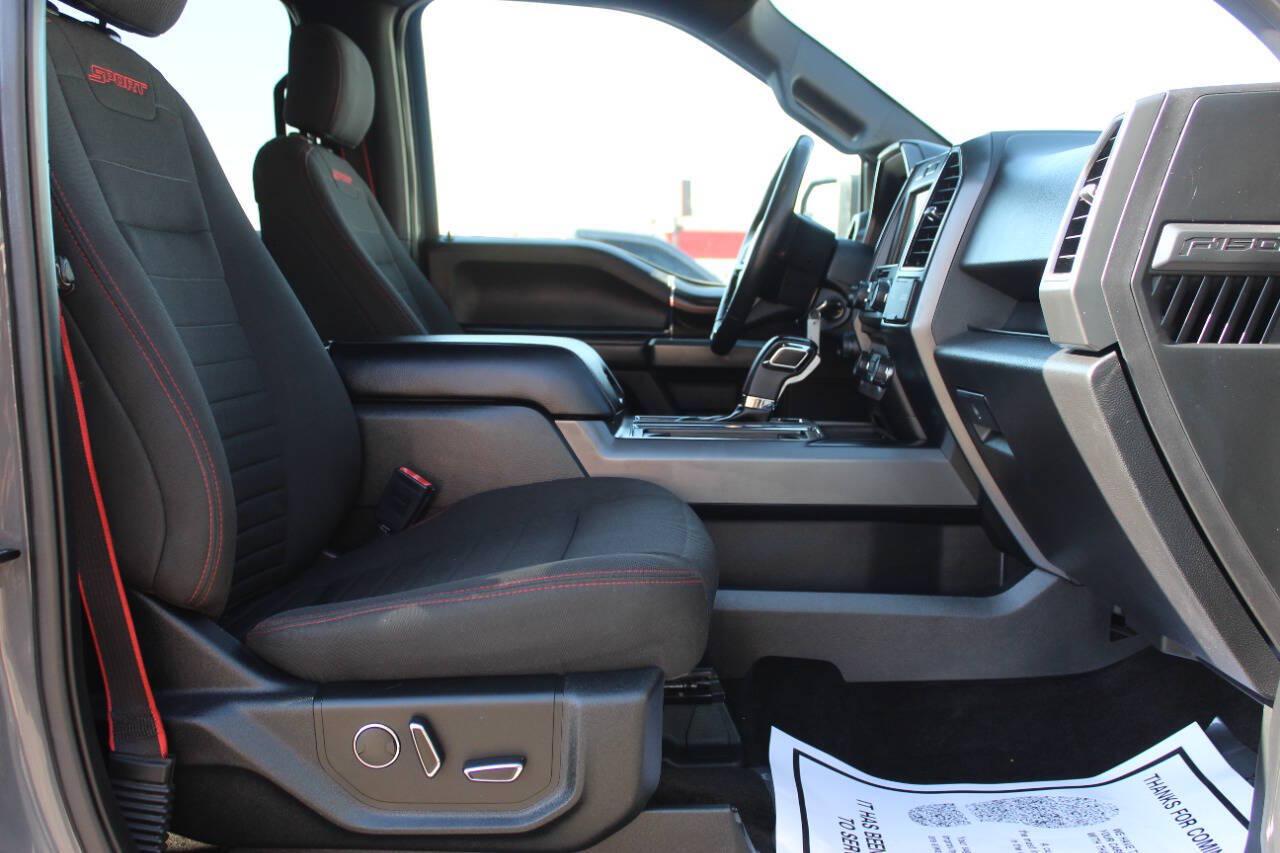 2018 Gray Ford F-150 XLT SuperCrew 5.5-ft. Bed 4WD (1FTEW1EGXJF) with an EcoBoost 3.5L Twin Turbo V6 375hp 470ft. lbs. 3.5L V6 engine, Automatic 10-Speed transmission, located at 4301 NW 39th , Oklahoma City, OK, 73112, (405) 949-5600, 35.512135, -97.598671 - Hablamos espanol. SPEND SMART --- BUY FROM SUPER SPORTS. ALL PRICES, DOWN PAYMENTS, PAYMENTS, AND FINANCE TERMS ARE NEGOTIABLE AT THE TIME OF APPROVAL. WE WILL WORK WITH YOU TO FIT YOUR BUDGET. WE WILL EVEN LOWER AND ADJUST THE NUMBERS TO HELP MAKE THE VEHICLE MORE AFFORDABLE FOR YOU.- Photo#8