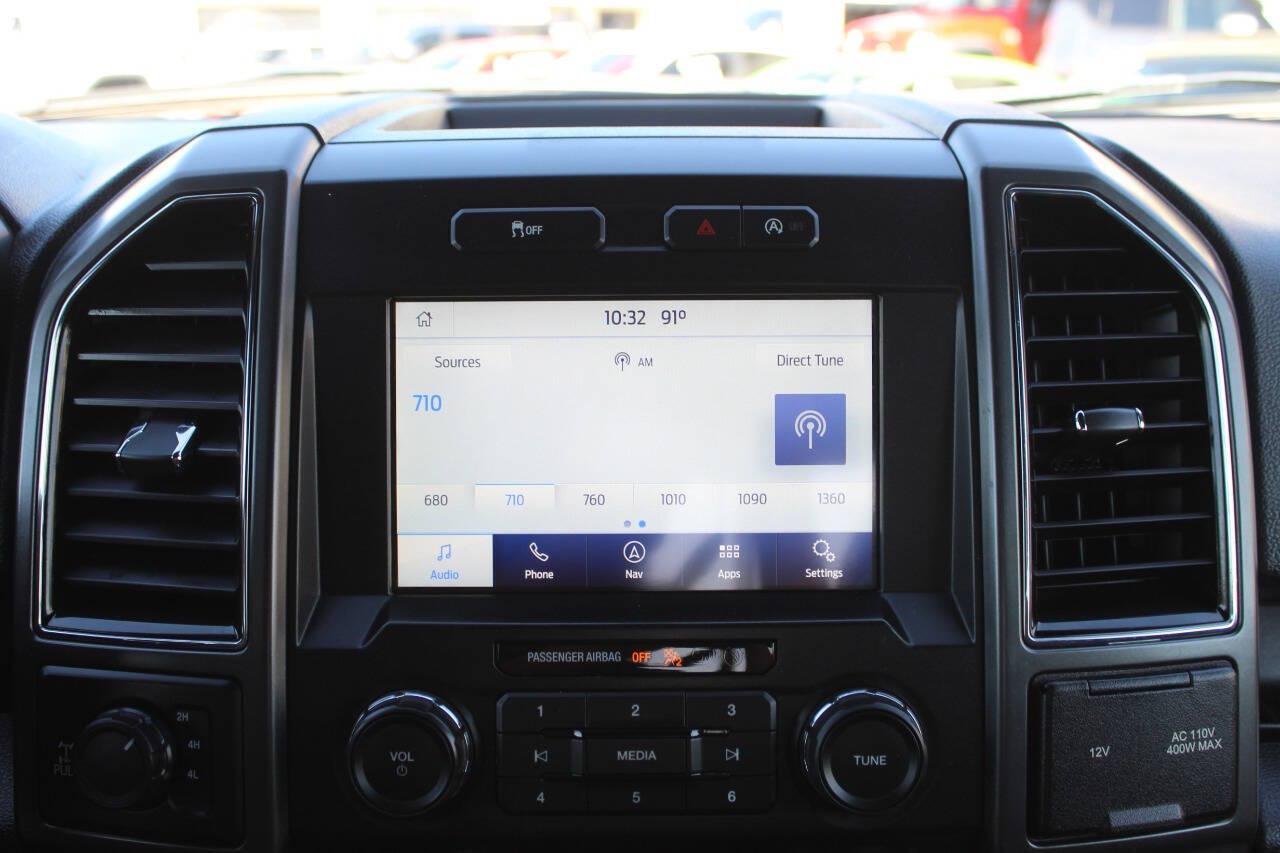 2018 Gray Ford F-150 XLT SuperCrew 5.5-ft. Bed 4WD (1FTEW1EGXJF) with an EcoBoost 3.5L Twin Turbo V6 375hp 470ft. lbs. 3.5L V6 engine, Automatic 10-Speed transmission, located at 4301 NW 39th , Oklahoma City, OK, 73112, (405) 949-5600, 35.512135, -97.598671 - Hablamos espanol. SPEND SMART --- BUY FROM SUPER SPORTS. ALL PRICES, DOWN PAYMENTS, PAYMENTS, AND FINANCE TERMS ARE NEGOTIABLE AT THE TIME OF APPROVAL. WE WILL WORK WITH YOU TO FIT YOUR BUDGET. WE WILL EVEN LOWER AND ADJUST THE NUMBERS TO HELP MAKE THE VEHICLE MORE AFFORDABLE FOR YOU.- Photo#19