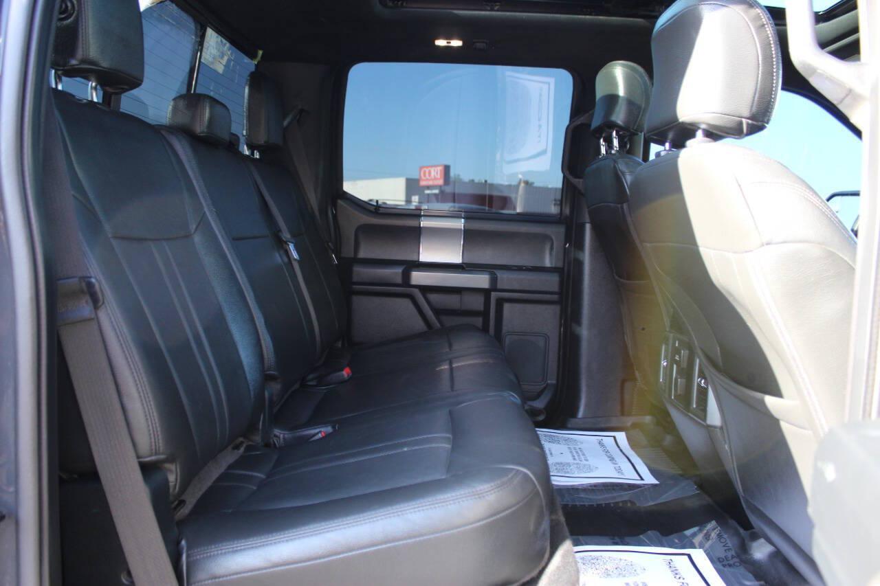 2016 Gray Ford F-150 XLT SuperCrew 6.5-ft. Bed 4WD (1FTEW1EP0GF) with an EcoBoost 2.7L Twin Turbo V6 325hp 375ft. lbs. 2.7L V6 engine, Automatic 6-Speed transmission, located at 4301 NW 39th , Oklahoma City, OK, 73112, (405) 949-5600, 35.512135, -97.598671 - Hablamos espanol. SPEND SMART --- BUY FROM SUPER SPORTS. ALL PRICES, DOWN PAYMENTS, PAYMENTS, AND FINANCE TERMS ARE NEGOTIABLE AT THE TIME OF APPROVAL. WE WILL WORK WITH YOU TO FIT YOUR BUDGET. WE WILL EVEN LOWER AND ADJUST THE NUMBERS TO HELP MAKE THE VEHICLE MORE AFFORDABLE FOR YOU.- Photo#10