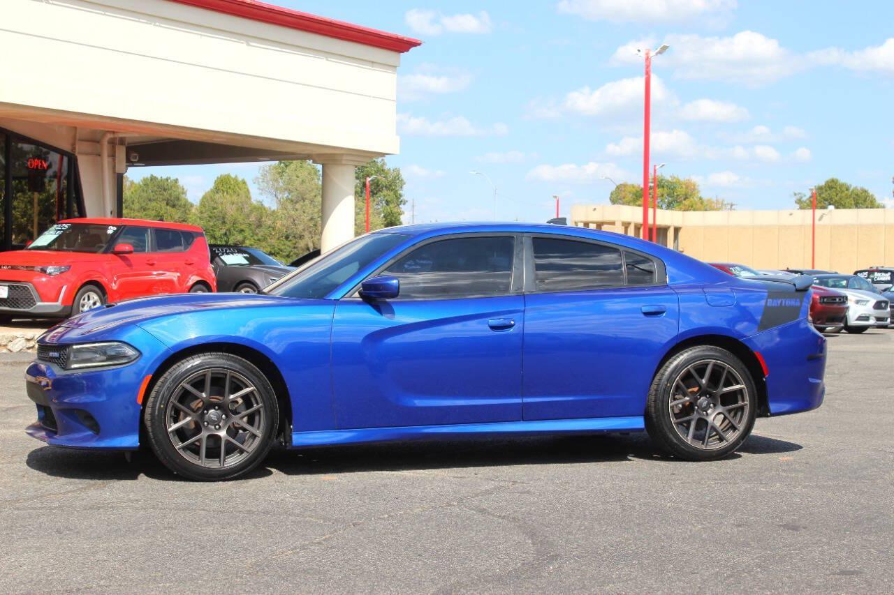2018 Blue Dodge Charger R/T (2C3CDXCT1JH) with an HEMI 5.7L V8 370hp 395ft. lbs. 5.7L V8 engine, Automatic 8-Speed transmission, located at 4301 NW 39th , Oklahoma City, OK, 73112, (405) 949-5600, 35.512135, -97.598671 - Hablamos espanol. SPEND SMART --- BUY FROM SUPER SPORTS. ALL PRICES, DOWN PAYMENTS, PAYMENTS, AND FINANCE TERMS ARE NEGOTIABLE AT THE TIME OF APPROVAL. WE WILL WORK WITH YOU TO FIT YOUR BUDGET. WE WILL EVEN LOWER AND ADJUST THE NUMBERS TO HELP MAKE THE VEHICLE MORE AFFORDABLE FOR YOU.- Photo#5