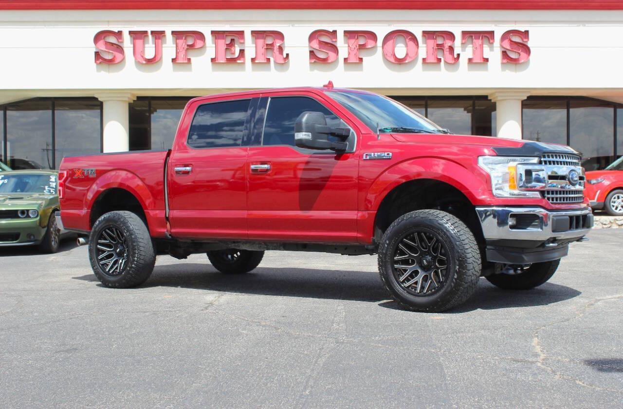 2018 Red Ford F-150 XLT SuperCrew 5.5-ft. Bed 4WD (1FTEW1EG6JF) with an EcoBoost 3.5L Twin Turbo V6 375hp 470ft. lbs. 3.5L V6 engine, Automatic 10-Speed transmission, located at 4301 NW 39th , Oklahoma City, OK, 73112, (405) 949-5600, 35.512135, -97.598671 - Hablamos espanol. SPEND SMART --- BUY FROM SUPER SPORTS. ALL PRICES, DOWN PAYMENTS, PAYMENTS, AND FINANCE TERMS ARE NEGOTIABLE AT THE TIME OF APPROVAL. WE WILL WORK WITH YOU TO FIT YOUR BUDGET. WE WILL EVEN LOWER AND ADJUST THE NUMBERS TO HELP MAKE THE VEHICLE MORE AFFORDABLE FOR YOU.- Photo#0