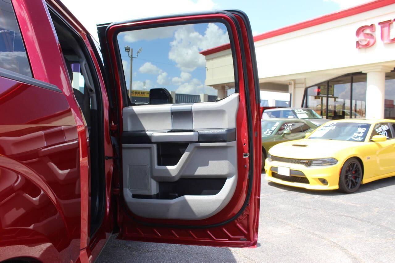 2018 Red Ford F-150 XLT SuperCrew 5.5-ft. Bed 4WD (1FTEW1EG6JF) with an EcoBoost 3.5L Twin Turbo V6 375hp 470ft. lbs. 3.5L V6 engine, Automatic 10-Speed transmission, located at 4301 NW 39th , Oklahoma City, OK, 73112, (405) 949-5600, 35.512135, -97.598671 - Hablamos espanol. SPEND SMART --- BUY FROM SUPER SPORTS. ALL PRICES, DOWN PAYMENTS, PAYMENTS, AND FINANCE TERMS ARE NEGOTIABLE AT THE TIME OF APPROVAL. WE WILL WORK WITH YOU TO FIT YOUR BUDGET. WE WILL EVEN LOWER AND ADJUST THE NUMBERS TO HELP MAKE THE VEHICLE MORE AFFORDABLE FOR YOU.- Photo#11