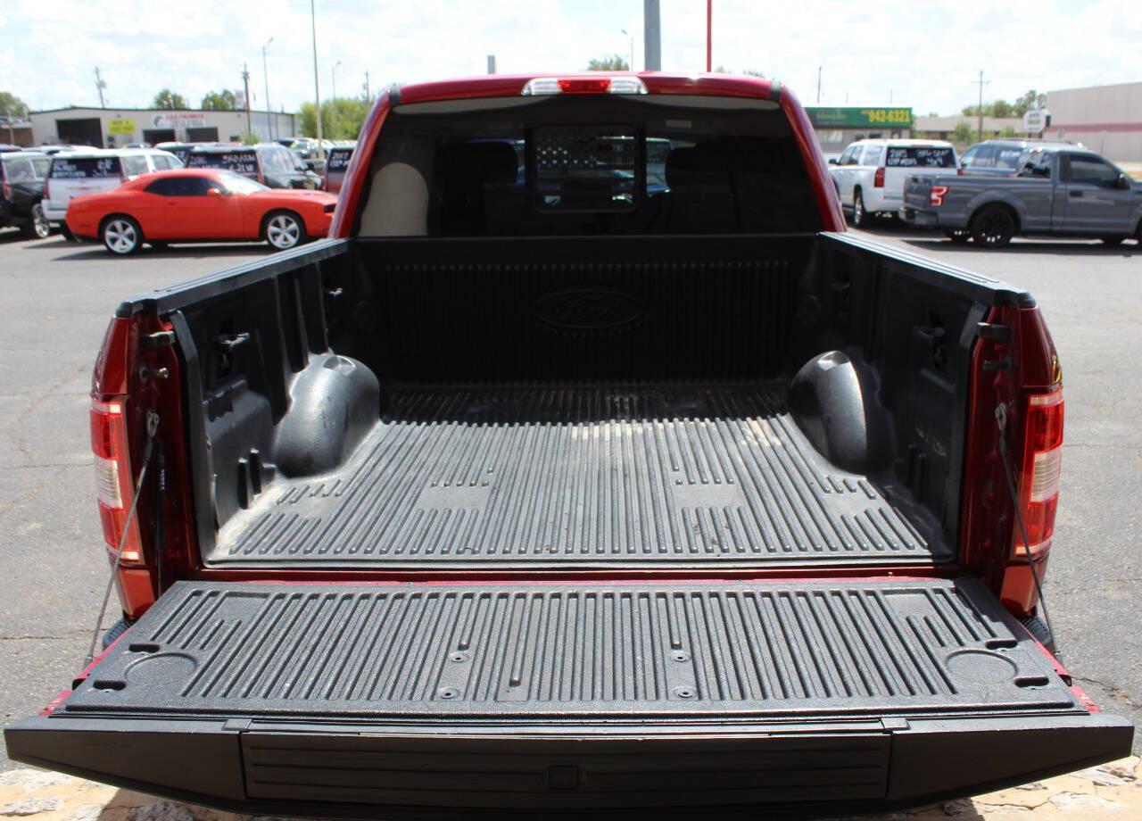 2018 Red Ford F-150 XLT SuperCrew 5.5-ft. Bed 4WD (1FTEW1EG6JF) with an EcoBoost 3.5L Twin Turbo V6 375hp 470ft. lbs. 3.5L V6 engine, Automatic 10-Speed transmission, located at 4301 NW 39th , Oklahoma City, OK, 73112, (405) 949-5600, 35.512135, -97.598671 - Hablamos espanol. SPEND SMART --- BUY FROM SUPER SPORTS. ALL PRICES, DOWN PAYMENTS, PAYMENTS, AND FINANCE TERMS ARE NEGOTIABLE AT THE TIME OF APPROVAL. WE WILL WORK WITH YOU TO FIT YOUR BUDGET. WE WILL EVEN LOWER AND ADJUST THE NUMBERS TO HELP MAKE THE VEHICLE MORE AFFORDABLE FOR YOU.- Photo#12