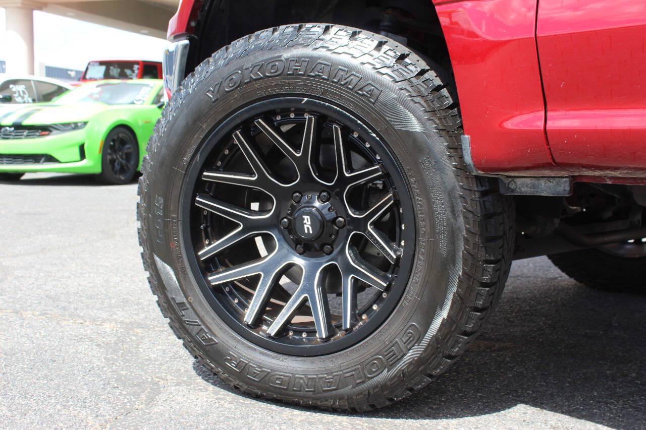 2018 Red Ford F-150 XLT SuperCrew 5.5-ft. Bed 4WD (1FTEW1EG6JF) with an EcoBoost 3.5L Twin Turbo V6 375hp 470ft. lbs. 3.5L V6 engine, Automatic 10-Speed transmission, located at 4301 NW 39th , Oklahoma City, OK, 73112, (405) 949-5600, 35.512135, -97.598671 - Hablamos espanol. SPEND SMART --- BUY FROM SUPER SPORTS. ALL PRICES, DOWN PAYMENTS, PAYMENTS, AND FINANCE TERMS ARE NEGOTIABLE AT THE TIME OF APPROVAL. WE WILL WORK WITH YOU TO FIT YOUR BUDGET. WE WILL EVEN LOWER AND ADJUST THE NUMBERS TO HELP MAKE THE VEHICLE MORE AFFORDABLE FOR YOU.- Photo#20