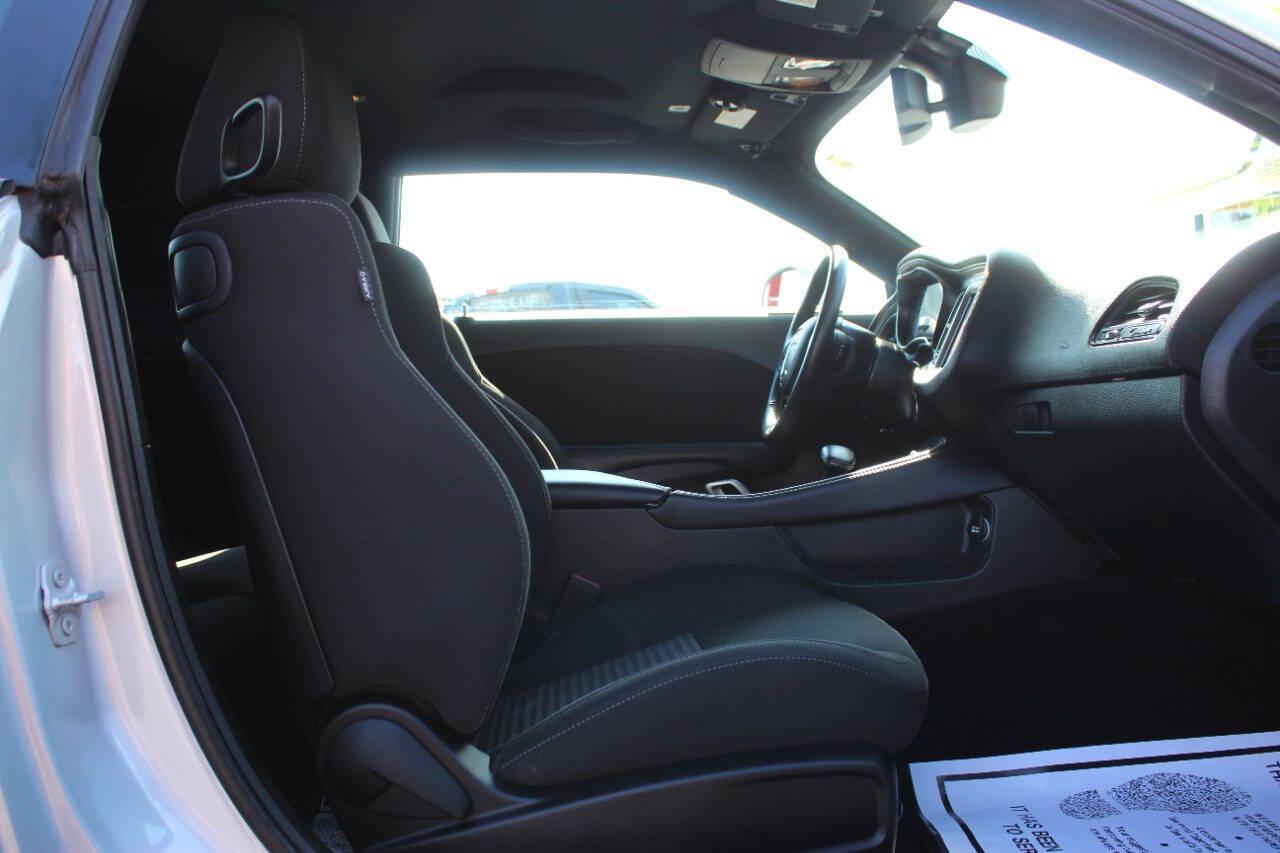 2023 Silver Dodge Challenger GT AWD (2C3CDZKG4PH) with an Pentastar 3.6L V6 303hp 268ft. lbs. 3.6L V6 engine, Automatic 8-Speed transmission, located at 4301 NW 39th , Oklahoma City, OK, 73112, (405) 949-5600, 35.512135, -97.598671 - Hablamos espanol. SPEND SMART --- BUY FROM SUPER SPORTS. ALL PRICES, DOWN PAYMENTS, PAYMENTS, AND FINANCE TERMS ARE NEGOTIABLE AT THE TIME OF APPROVAL. WE WILL WORK WITH YOU TO FIT YOUR BUDGET. WE WILL EVEN LOWER AND ADJUST THE NUMBERS TO HELP MAKE THE VE HICLE MORE AFFORDABLE FOR YOU.- Photo#7