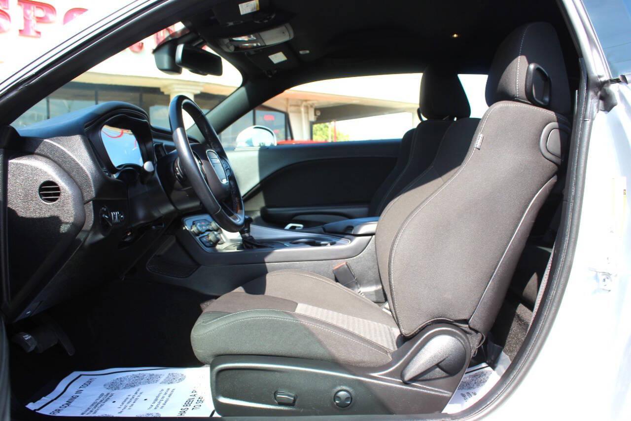 2023 Silver Dodge Challenger GT AWD (2C3CDZKG4PH) with an Pentastar 3.6L V6 303hp 268ft. lbs. 3.6L V6 engine, Automatic 8-Speed transmission, located at 4301 NW 39th , Oklahoma City, OK, 73112, (405) 949-5600, 35.512135, -97.598671 - Hablamos espanol. SPEND SMART --- BUY FROM SUPER SPORTS. ALL PRICES, DOWN PAYMENTS, PAYMENTS, AND FINANCE TERMS ARE NEGOTIABLE AT THE TIME OF APPROVAL. WE WILL WORK WITH YOU TO FIT YOUR BUDGET. WE WILL EVEN LOWER AND ADJUST THE NUMBERS TO HELP MAKE THE VE HICLE MORE AFFORDABLE FOR YOU.- Photo#12