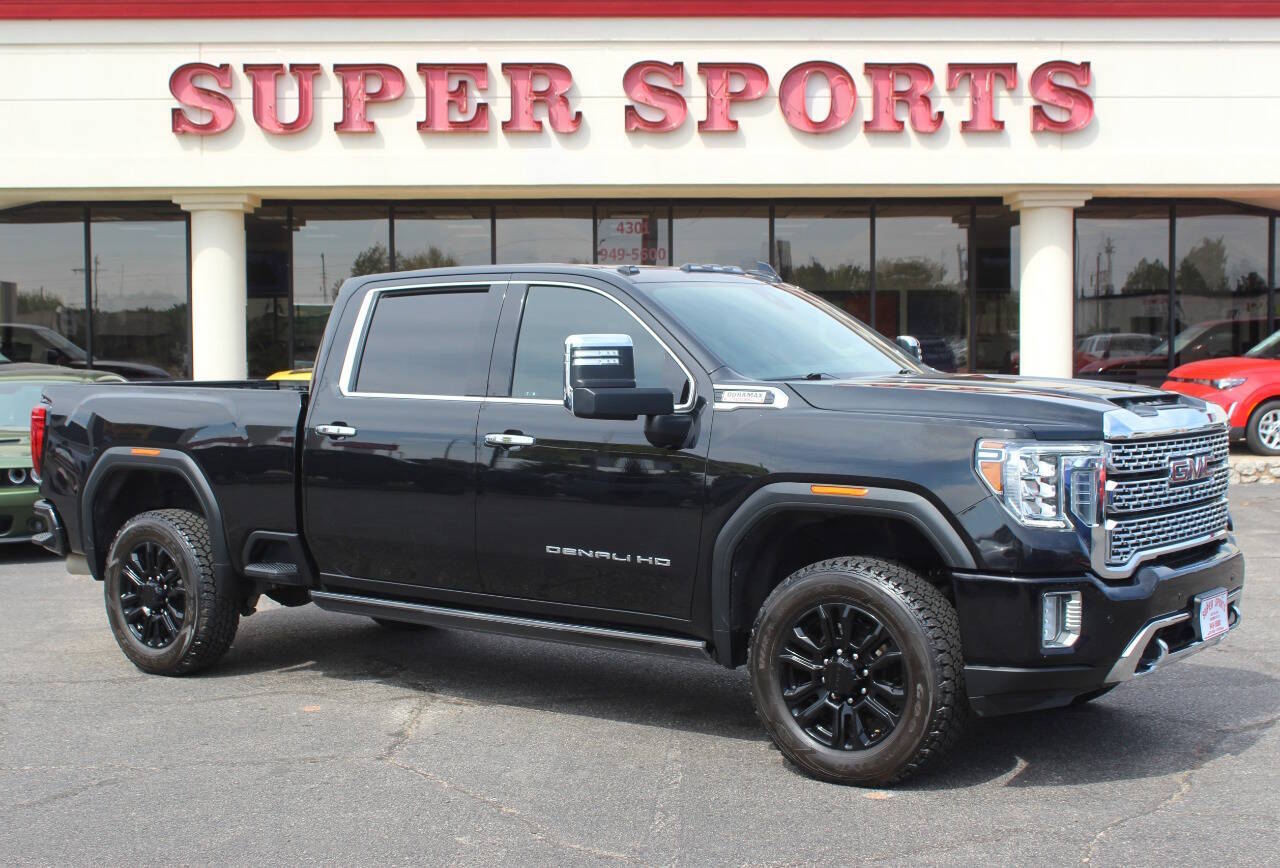 photo of 2021 GMC Sierra 2500HD Denali 4x4 4dr Crew Cab LB