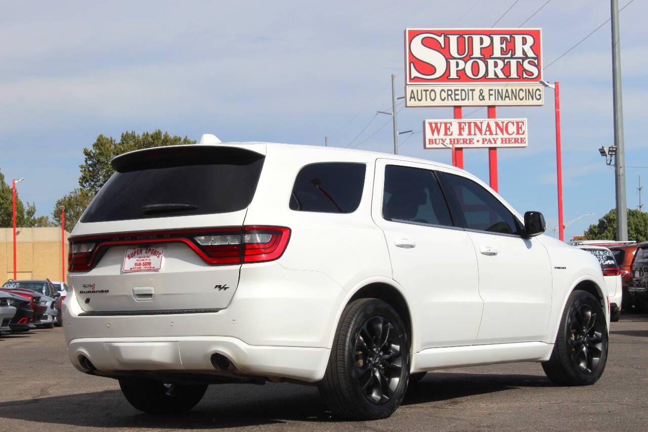 2022 White Dodge Durango R/T AWD (1C4SDJCT0NC) with an HEMI 5.7L V8 360hp 390ft. lbs. 5.7L V8 engine, Automatic 8-Speed transmission, located at 4301 NW 39th , Oklahoma City, OK, 73112, (405) 949-5600, 35.512135, -97.598671 - Hablamos espanol. SPEND SMART --- BUY FROM SUPER SPORTS. ALL PRICES, DOWN PAYMENTS, PAYMENTS, AND FINANCE TERMS ARE NEGOTIABLE AT THE TIME OF APPROVAL. WE WILL WORK WITH YOU TO FIT YOUR BUDGET. WE WILL EVEN LOWER AND ADJUST THE NUMBERS TO HELP MAKE THE VEHICLE MORE AFFORDABLE FOR YOU.- Photo#3