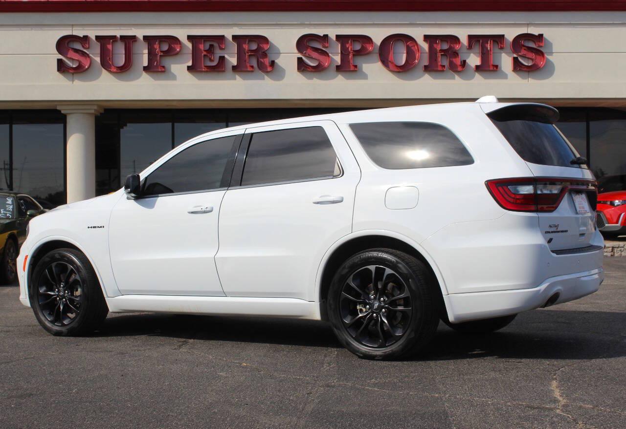 2022 White Dodge Durango R/T AWD (1C4SDJCT0NC) with an HEMI 5.7L V8 360hp 390ft. lbs. 5.7L V8 engine, Automatic 8-Speed transmission, located at 4301 NW 39th , Oklahoma City, OK, 73112, (405) 949-5600, 35.512135, -97.598671 - Hablamos espanol. SPEND SMART --- BUY FROM SUPER SPORTS. ALL PRICES, DOWN PAYMENTS, PAYMENTS, AND FINANCE TERMS ARE NEGOTIABLE AT THE TIME OF APPROVAL. WE WILL WORK WITH YOU TO FIT YOUR BUDGET. WE WILL EVEN LOWER AND ADJUST THE NUMBERS TO HELP MAKE THE VEHICLE MORE AFFORDABLE FOR YOU.- Photo#4