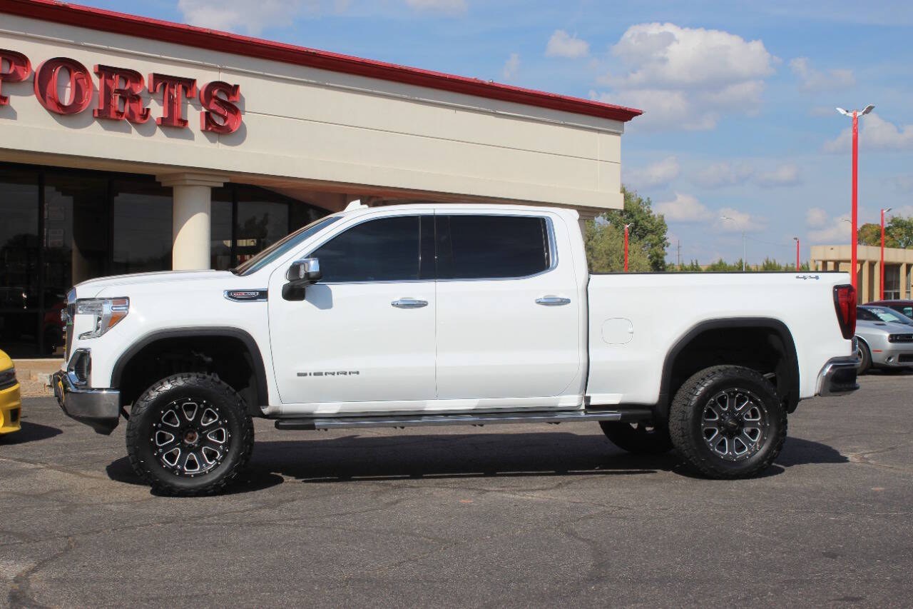 2022 White GMC Sierra 1500 Limited SLT Crew Cab Short Box 4WD (3GTU9DEL8NG) with an EcoTec3 6.2L V8 420hp 460ft. lbs. 6.2L V8 engine, Automatic 10-Speed transmission, located at 4301 NW 39th , Oklahoma City, OK, 73112, (405) 949-5600, 35.512135, -97.598671- Photo#5