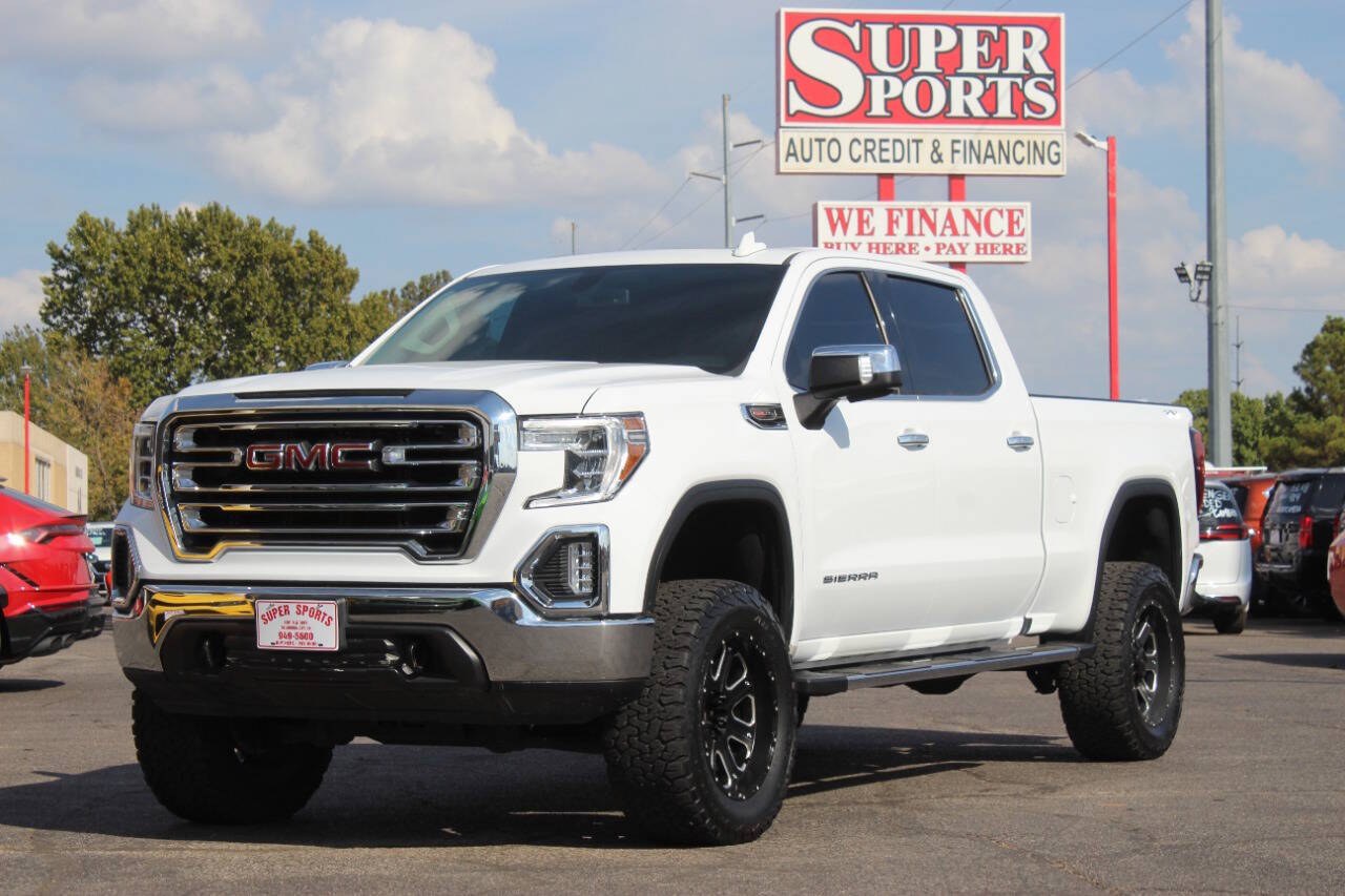 2022 White GMC Sierra 1500 Limited SLT Crew Cab Short Box 4WD (3GTU9DEL8NG) with an EcoTec3 6.2L V8 420hp 460ft. lbs. 6.2L V8 engine, Automatic 10-Speed transmission, located at 4301 NW 39th , Oklahoma City, OK, 73112, (405) 949-5600, 35.512135, -97.598671- Photo#6