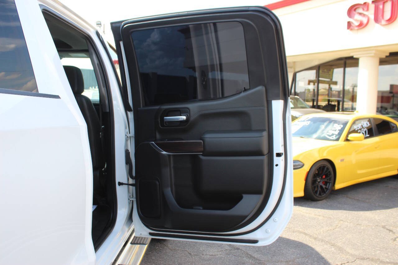 2022 White GMC Sierra 1500 Limited SLT Crew Cab Short Box 4WD (3GTU9DEL8NG) with an EcoTec3 6.2L V8 420hp 460ft. lbs. 6.2L V8 engine, Automatic 10-Speed transmission, located at 4301 NW 39th , Oklahoma City, OK, 73112, (405) 949-5600, 35.512135, -97.598671- Photo#11