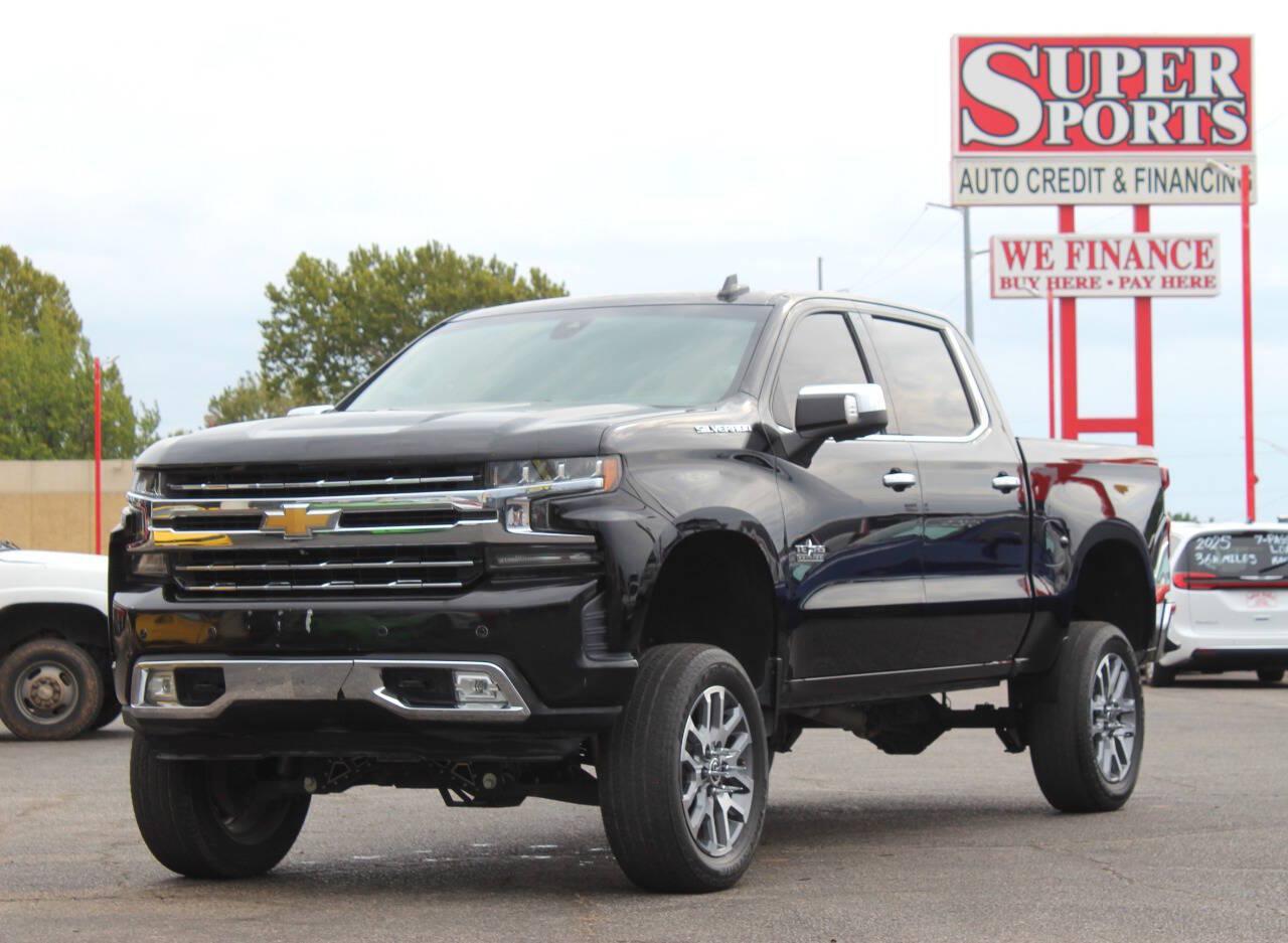 2019 Black Chevrolet Silverado 1500 LTZ Crew Cab Long Box 4WD (3GCUYGED2KG) with an EcoTec3 5.3L V8 355hp 383ft. lbs. 5.3L V8 engine, Automatic 8-Speed transmission, located at 4301 NW 39th , Oklahoma City, OK, 73112, (405) 949-5600, 35.512135, -97.598671 - Hablamos espanol. SPEND SMART --- BUY FROM SUPER SPORTS. ALL PRICES, DOWN PAYMENTS, PAYMENTS, AND FINANCE TERMS ARE NEGOTIABLE AT THE TIME OF APPROVAL. WE WILL WORK WITH YOU TO FIT YOUR BUDGET. WE WILL EVEN LOWER AND ADJUST THE NUMBERS TO HELP MAKE THE VE HICLE MORE AFFORDABLE FOR YOU.- Photo#6