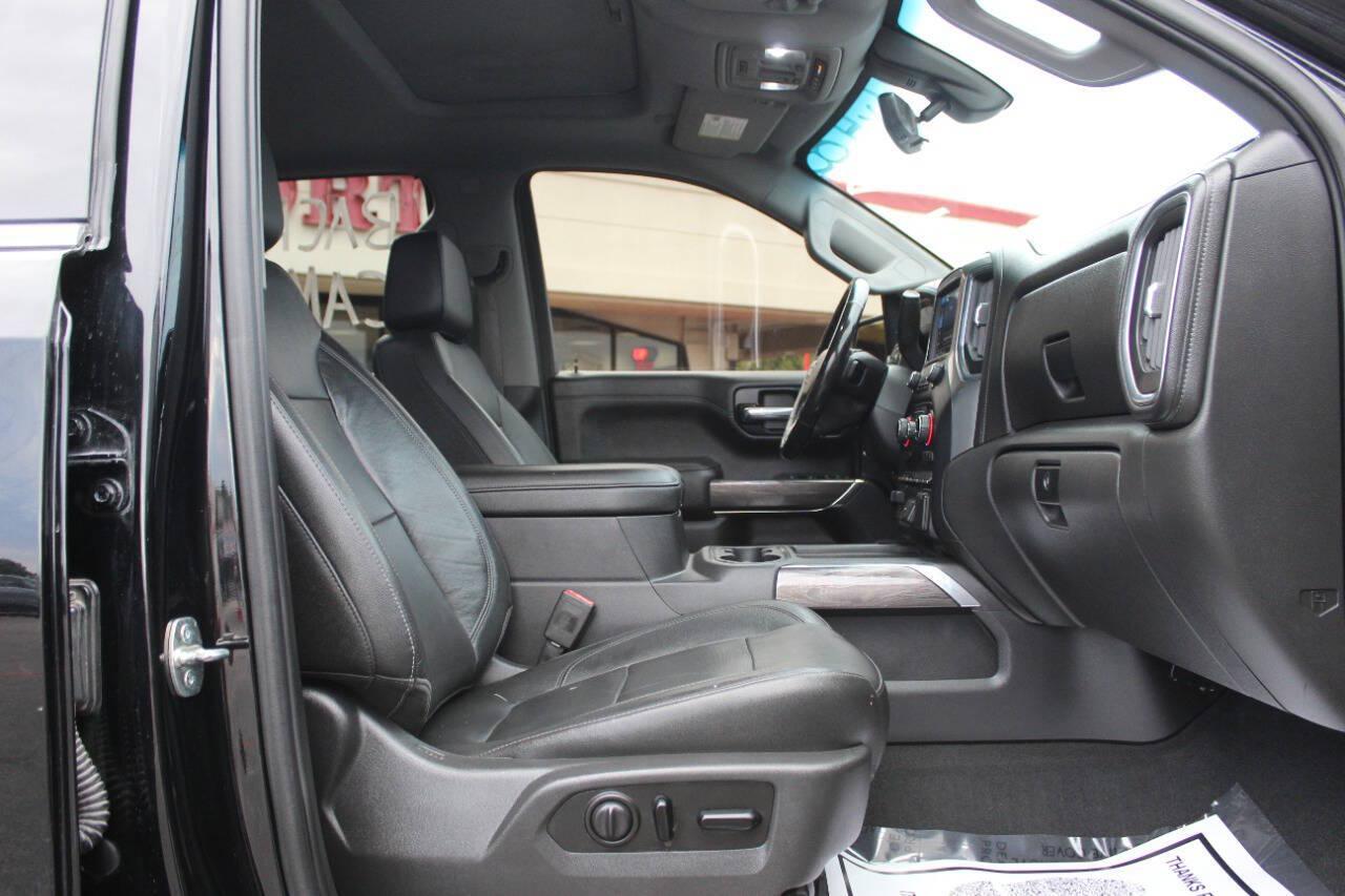 2019 Black Chevrolet Silverado 1500 LTZ Crew Cab Long Box 4WD (3GCUYGED2KG) with an EcoTec3 5.3L V8 355hp 383ft. lbs. 5.3L V8 engine, Automatic 8-Speed transmission, located at 4301 NW 39th , Oklahoma City, OK, 73112, (405) 949-5600, 35.512135, -97.598671 - Hablamos espanol. SPEND SMART --- BUY FROM SUPER SPORTS. ALL PRICES, DOWN PAYMENTS, PAYMENTS, AND FINANCE TERMS ARE NEGOTIABLE AT THE TIME OF APPROVAL. WE WILL WORK WITH YOU TO FIT YOUR BUDGET. WE WILL EVEN LOWER AND ADJUST THE NUMBERS TO HELP MAKE THE VE HICLE MORE AFFORDABLE FOR YOU.- Photo#8