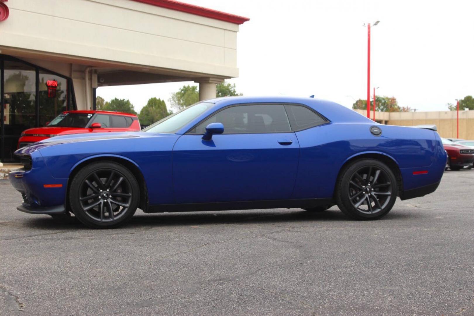 2019 Blue Dodge Challenger GT (2C3CDZJG1KH) with an Pentastar 3.6L V6 305hp 268ft. lbs. 3.6L V6 engine, Automatic 8-Speed transmission, located at 4301 NW 39th , Oklahoma City, OK, 73112, (405) 949-5600, 35.512135, -97.598671 - Hablamos espanol. SPEND SMART --- BUY FROM SUPER SPORTS. ALL PRICES, DOWN PAYMENTS, PAYMENTS, AND FINANCE TERMS ARE NEGOTIABLE AT THE TIME OF APPROVAL. WE WILL WORK WITH YOU TO FIT YOUR BUDGET. WE WILL EVEN LOWER AND ADJUST THE NUMBERS TO HELP MAKE THE VE HICLE MORE AFFORDABLE FOR YOU.- Photo#5