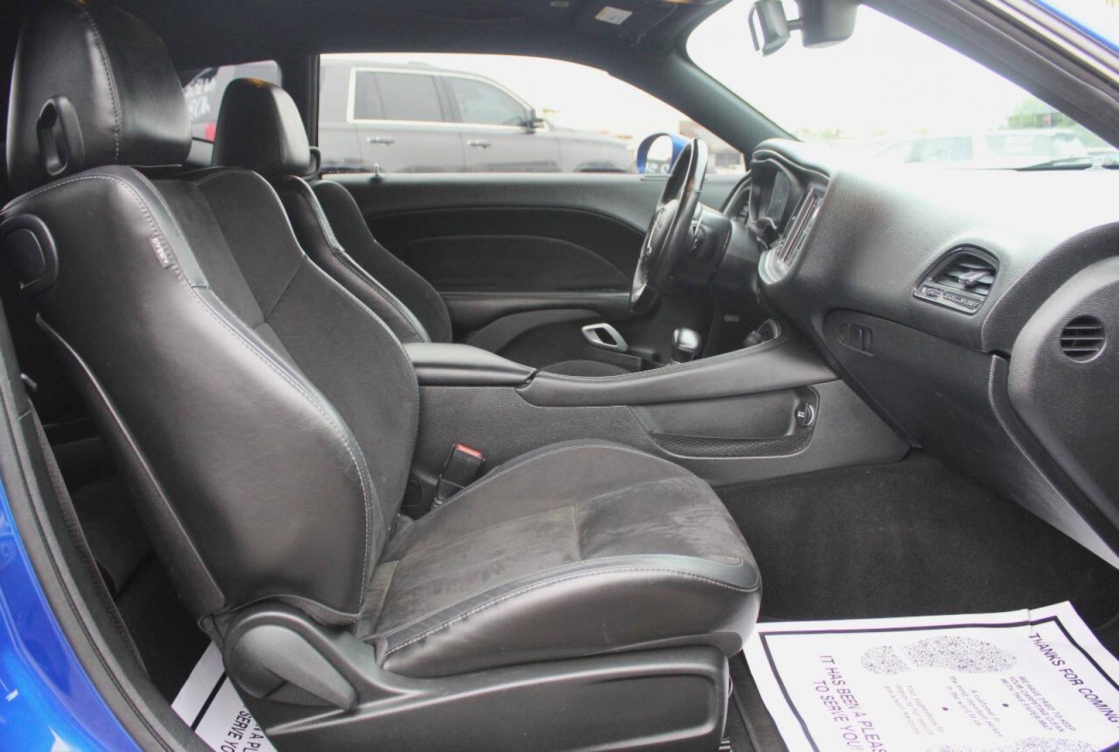 2019 Blue Dodge Challenger GT (2C3CDZJG1KH) with an Pentastar 3.6L V6 305hp 268ft. lbs. 3.6L V6 engine, Automatic 8-Speed transmission, located at 4301 NW 39th , Oklahoma City, OK, 73112, (405) 949-5600, 35.512135, -97.598671 - Hablamos espanol. SPEND SMART --- BUY FROM SUPER SPORTS. ALL PRICES, DOWN PAYMENTS, PAYMENTS, AND FINANCE TERMS ARE NEGOTIABLE AT THE TIME OF APPROVAL. WE WILL WORK WITH YOU TO FIT YOUR BUDGET. WE WILL EVEN LOWER AND ADJUST THE NUMBERS TO HELP MAKE THE VE HICLE MORE AFFORDABLE FOR YOU.- Photo#8