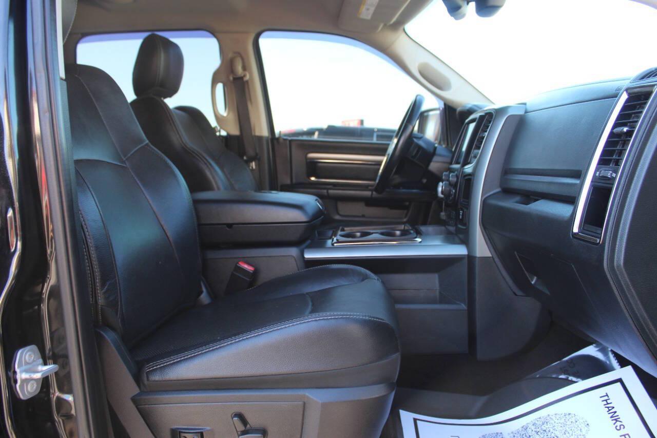 2015 Black RAM 1500 Sport Crew Cab SWB 4WD (1C6RR7MT9FS) with an HEMI 5.7L V8 395hp 410ft. lbs. 5.7L V8 engine, Automatic 8-Speed transmission, located at 4301 NW 39th , Oklahoma City, OK, 73112, (405) 949-5600, 35.512135, -97.598671 - Hablamos espanol. SPEND SMART --- BUY FROM SUPER SPORTS. ALL PRICES, DOWN PAYMENTS, PAYMENTS, AND FINANCE TERMS ARE NEGOTIABLE AT THE TIME OF APPROVAL. WE WILL WORK WITH YOU TO FIT YOUR BUDGET. WE WILL EVEN LOWER AND ADJUST THE NUMBERS TO HELP MAKE THE VE HICLE MORE AFFORDABLE FOR YOU.- Photo#8