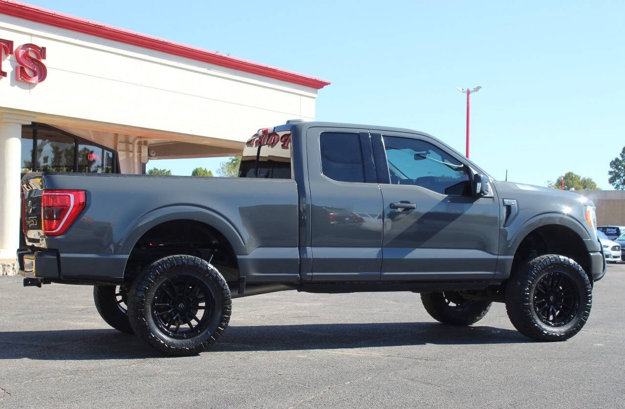 2021 Gray Ford F-150 Lariat SuperCab 6.5-ft. 4WD (1FTFX1E54MK) with an 5.0L Flex Fuel V8 400hp 410ft. lbs. 5.0L V8 engine, Automatic 10-Speed transmission, located at 4301 NW 39th , Oklahoma City, OK, 73112, (405) 949-5600, 35.512135, -97.598671 - Hablamos espanol. SPEND SMART --- BUY FROM SUPER SPORTS. ALL PRICES, DOWN PAYMENTS, PAYMENTS, AND FINANCE TERMS ARE NEGOTIABLE AT THE TIME OF APPROVAL. WE WILL WORK WITH YOU TO FIT YOUR BUDGET. WE WILL EVEN LOWER AND ADJUST THE NUMBERS TO HELP MAKE THE VE HICLE MORE AFFORDABLE FOR YOU.- Photo#2