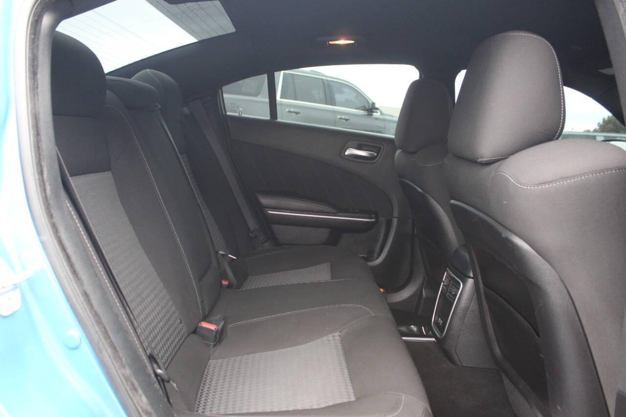 2023 Blue Dodge Charger R/T (2C3CDXCT4PH) with an HEMI 5.7L V8 370hp 395ft. lbs. 5.7L V8 engine, Automatic 8-Speed transmission, located at 4301 NW 39th , Oklahoma City, OK, 73112, (405) 949-5600, 35.512135, -97.598671 - Hablamos espanol. SPEND SMART --- BUY FROM SUPER SPORTS. ALL PRICES, DOWN PAYMENTS, PAYMENTS, AND FINANCE TERMS ARE NEGOTIABLE AT THE TIME OF APPROVAL. WE WILL WORK WITH YOU TO FIT YOUR BUDGET. WE WILL EVEN LOWER AND ADJUST THE NUMBERS TO HELP MAKE THE VEHICLE MORE AFFORDABLE FOR YOU.- Photo#11