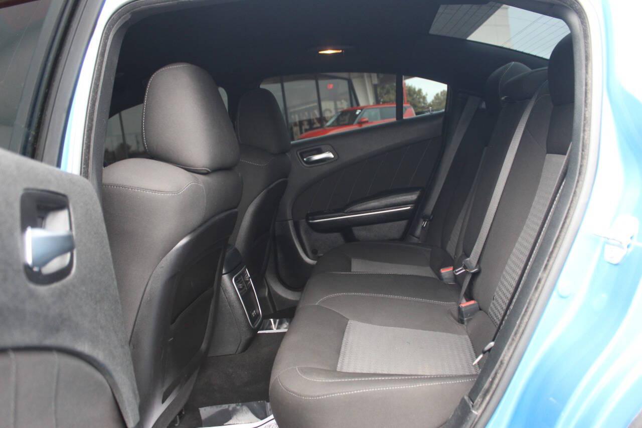 2023 Blue Dodge Charger R/T (2C3CDXCT4PH) with an HEMI 5.7L V8 370hp 395ft. lbs. 5.7L V8 engine, Automatic 8-Speed transmission, located at 4301 NW 39th , Oklahoma City, OK, 73112, (405) 949-5600, 35.512135, -97.598671 - Hablamos espanol. SPEND SMART --- BUY FROM SUPER SPORTS. ALL PRICES, DOWN PAYMENTS, PAYMENTS, AND FINANCE TERMS ARE NEGOTIABLE AT THE TIME OF APPROVAL. WE WILL WORK WITH YOU TO FIT YOUR BUDGET. WE WILL EVEN LOWER AND ADJUST THE NUMBERS TO HELP MAKE THE VEHICLE MORE AFFORDABLE FOR YOU.- Photo#14