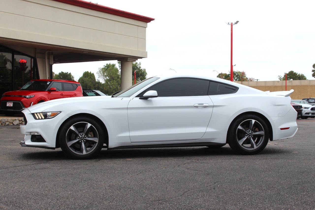 2015 White Ford Mustang V6 Coupe (1FA6P8AM1F5) with an 3.7L V6 3.7L V6 engine, Automatic 6-Speed transmission, located at 4301 NW 39th , Oklahoma City, OK, 73112, (405) 949-5600, 35.512135, -97.598671 - SPEND SMART --- BUY FROM SUPER SPORTS. ALL PRICES, DOWN PAYMENTS, PAYMENTS, AND FINANCE TERMS ARE NEGOTIABLE AT THE TIME OF APPROVAL. WE WILL WORK WITH YOU TO FIT YOUR BUDGET. WE WILL EVEN LOWER AND ADJUST THE NUMBERS TO HELP MAKE THE VEHICLE MORE AFFORDABLE FOR YOU. Our financing progra- Photo#5