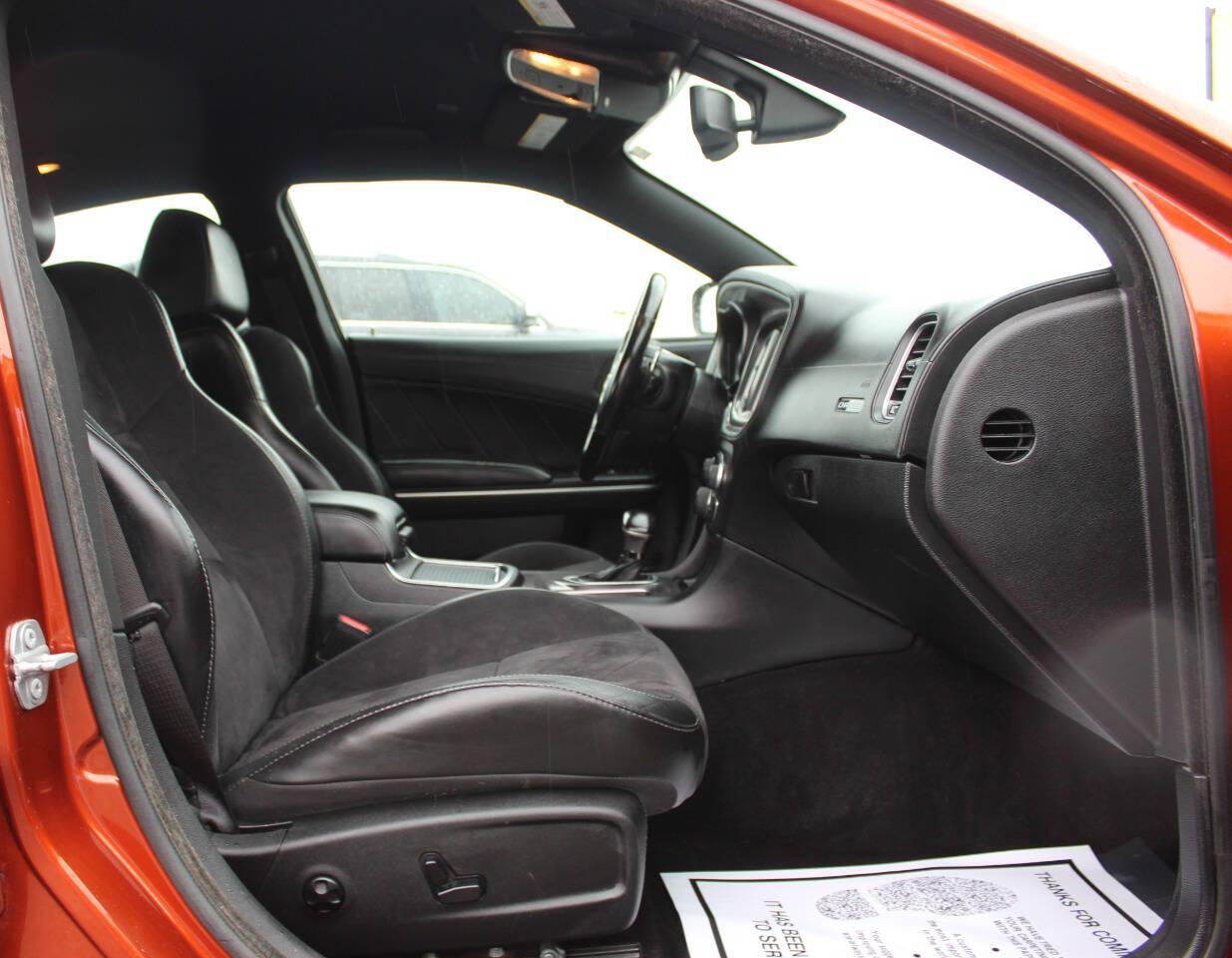 2021 Orange Dodge Charger GT AWD (2C3CDXHG3MH) with an Pentastar 3.6L V6 300hp 264ft. lbs. 3.6L V6 engine, Automatic 8-Speed transmission, located at 4301 NW 39th , Oklahoma City, OK, 73112, (405) 949-5600, 35.512135, -97.598671 - SPEND SMART --- BUY FROM SUPER SPORTS. ALL PRICES, DOWN PAYMENTS, PAYMENTS, AND FINANCE TERMS ARE NEGOTIABLE AT THE TIME OF APPROVAL. WE WILL WORK WITH YOU TO FIT YOUR BUDGET. WE WILL EVEN LOWER AND ADJUST THE NUMBERS TO HELP MAKE THE VEHICLE MORE AFFORDABLE FOR YOU. Our financing progra- Photo#9