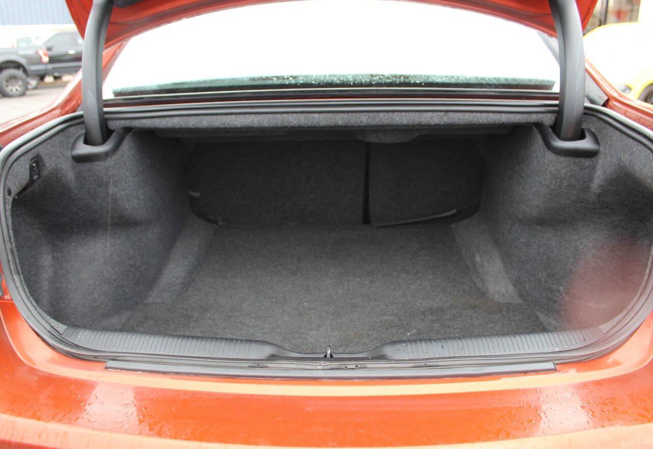2021 Orange Dodge Charger GT AWD (2C3CDXHG3MH) with an Pentastar 3.6L V6 300hp 264ft. lbs. 3.6L V6 engine, Automatic 8-Speed transmission, located at 4301 NW 39th , Oklahoma City, OK, 73112, (405) 949-5600, 35.512135, -97.598671 - SPEND SMART --- BUY FROM SUPER SPORTS. ALL PRICES, DOWN PAYMENTS, PAYMENTS, AND FINANCE TERMS ARE NEGOTIABLE AT THE TIME OF APPROVAL. WE WILL WORK WITH YOU TO FIT YOUR BUDGET. WE WILL EVEN LOWER AND ADJUST THE NUMBERS TO HELP MAKE THE VEHICLE MORE AFFORDABLE FOR YOU. Our financing progra- Photo#12