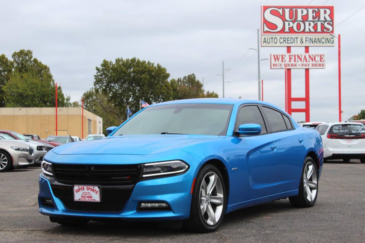2016 Blue Dodge Charger R/T (2C3CDXCT7GH) with an HEMI 5.7L V8 370hp 395ft. lbs. 5.7L V8 engine, Automatic 8-Speed transmission, located at 4301 NW 39th , Oklahoma City, OK, 73112, (405) 949-5600, 35.512135, -97.598671 - SPEND SMART --- BUY FROM SUPER SPORTS. ALL PRICES, DOWN PAYMENTS, PAYMENTS, AND FINANCE TERMS ARE NEGOTIABLE AT THE TIME OF APPROVAL. WE WILL WORK WITH YOU TO FIT YOUR BUDGET. WE WILL EVEN LOWER AND ADJUST THE NUMBERS TO HELP MAKE THE VEHICLE MORE AFFORDABLE FOR YOU. Our financing progra- Photo#6
