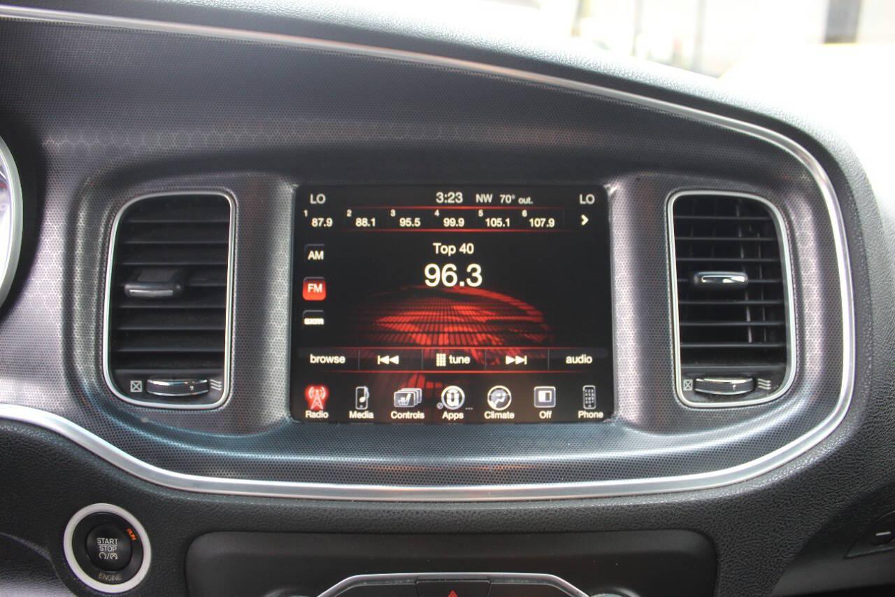 2016 Blue Dodge Charger R/T (2C3CDXCT7GH) with an HEMI 5.7L V8 370hp 395ft. lbs. 5.7L V8 engine, Automatic 8-Speed transmission, located at 4301 NW 39th , Oklahoma City, OK, 73112, (405) 949-5600, 35.512135, -97.598671 - SPEND SMART --- BUY FROM SUPER SPORTS. ALL PRICES, DOWN PAYMENTS, PAYMENTS, AND FINANCE TERMS ARE NEGOTIABLE AT THE TIME OF APPROVAL. WE WILL WORK WITH YOU TO FIT YOUR BUDGET. WE WILL EVEN LOWER AND ADJUST THE NUMBERS TO HELP MAKE THE VEHICLE MORE AFFORDABLE FOR YOU. Our financing progra- Photo#18